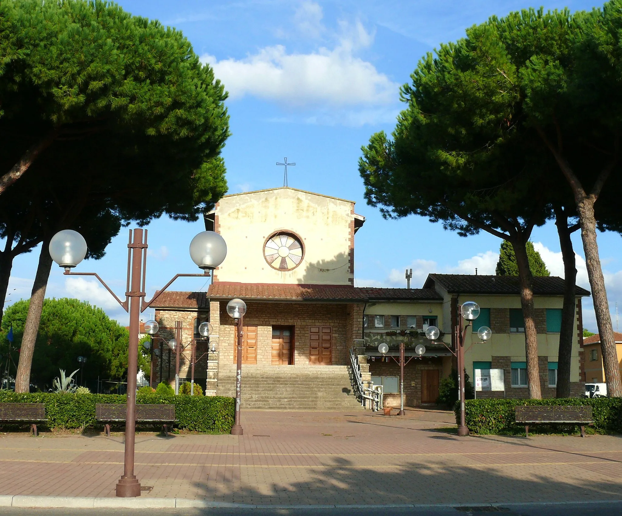 Photo showing: Chiesa parrocchiale di San Bernardo abate