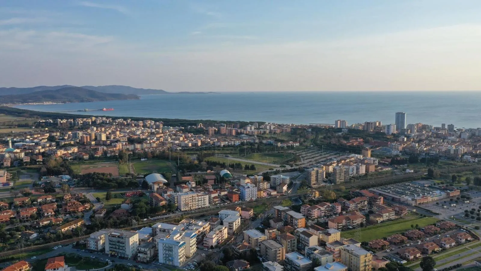 Photo showing: Panorama Follonica