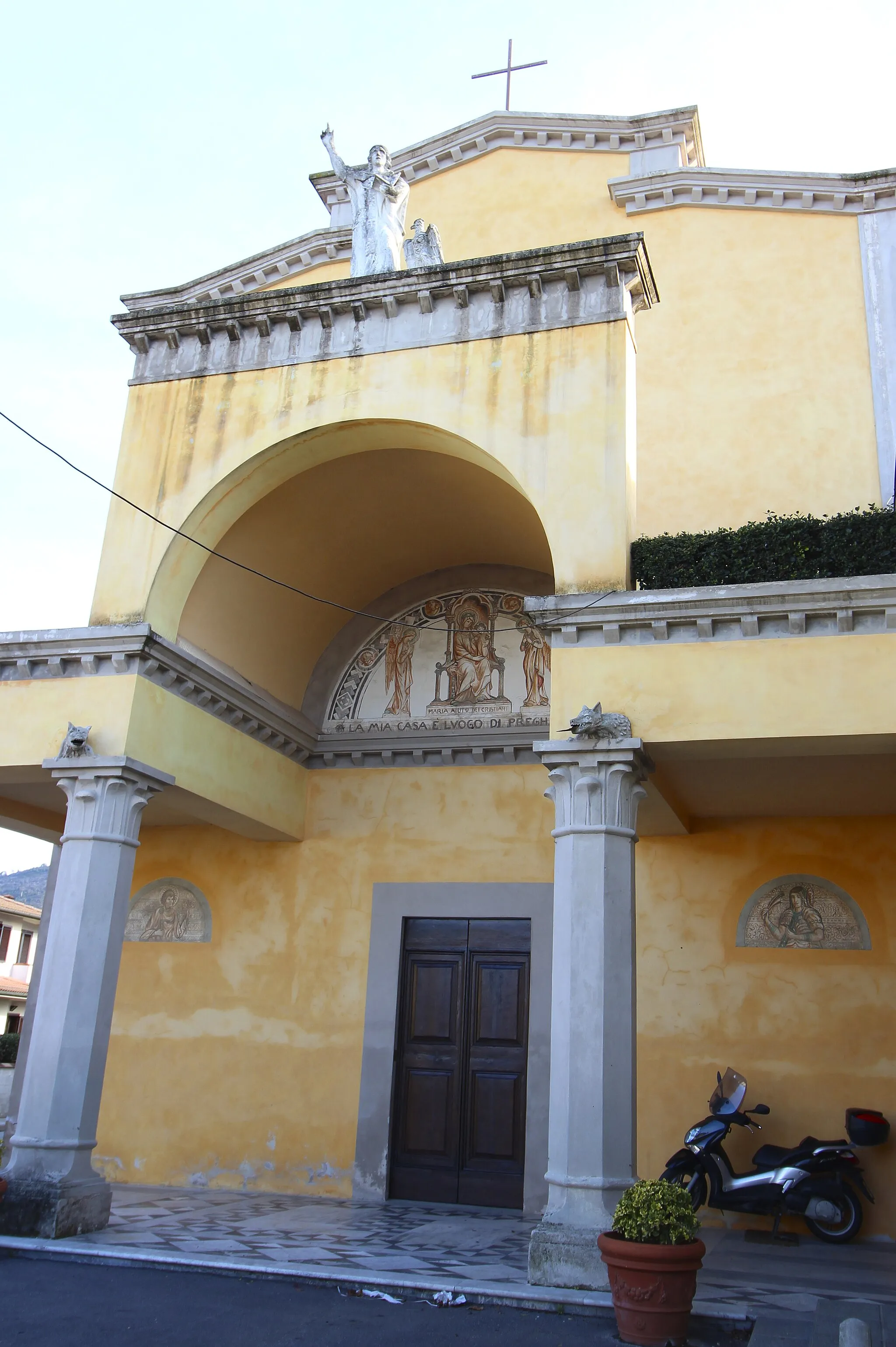 Photo showing: Church San Giovanni Evangelista, Gello, hamlet of San Giuliano Terme, Province of Pisa, Tuscany, Italy