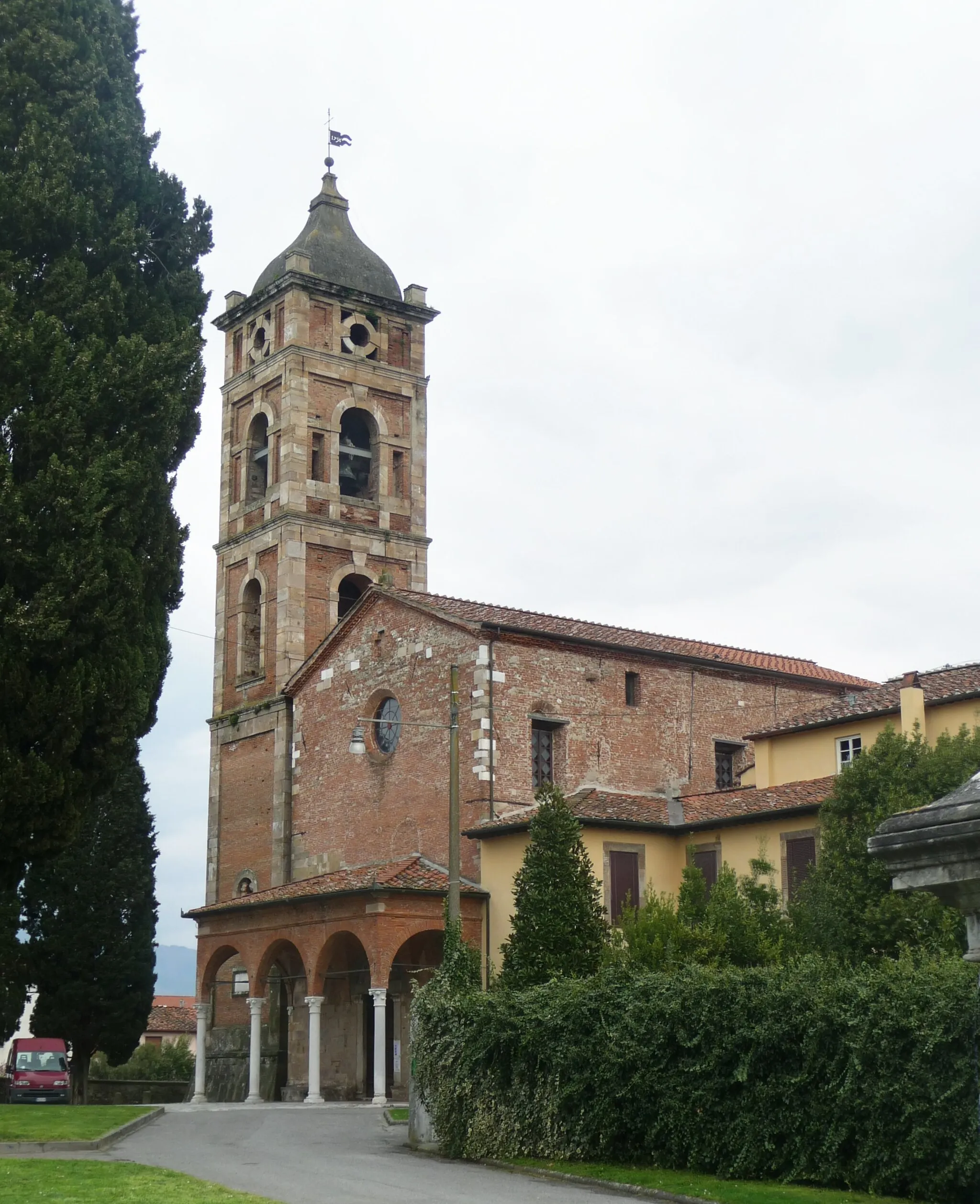 Photo showing: Chiesa di San Michele, Antraccoli, Lucca, Tuscany, Italy