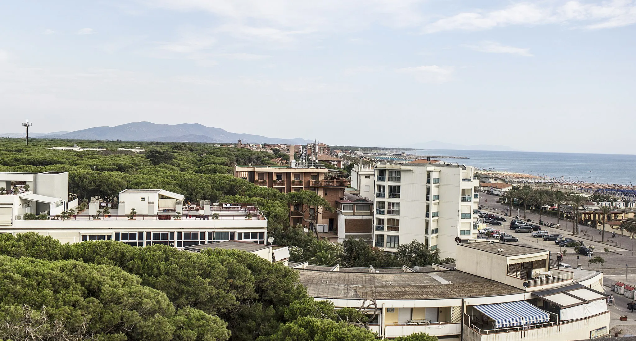 Photo showing: Panorama di Marina di Grosseto da nord. Foto scattata dall'edificio La Tartaruga della lottizzazione Bagnara