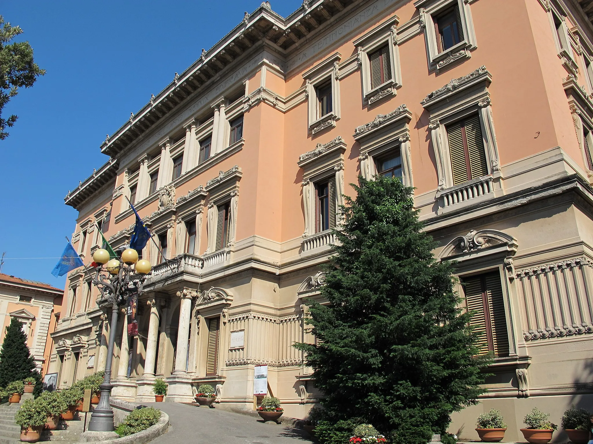 Photo showing: Montecatini terme, palazzo del comune