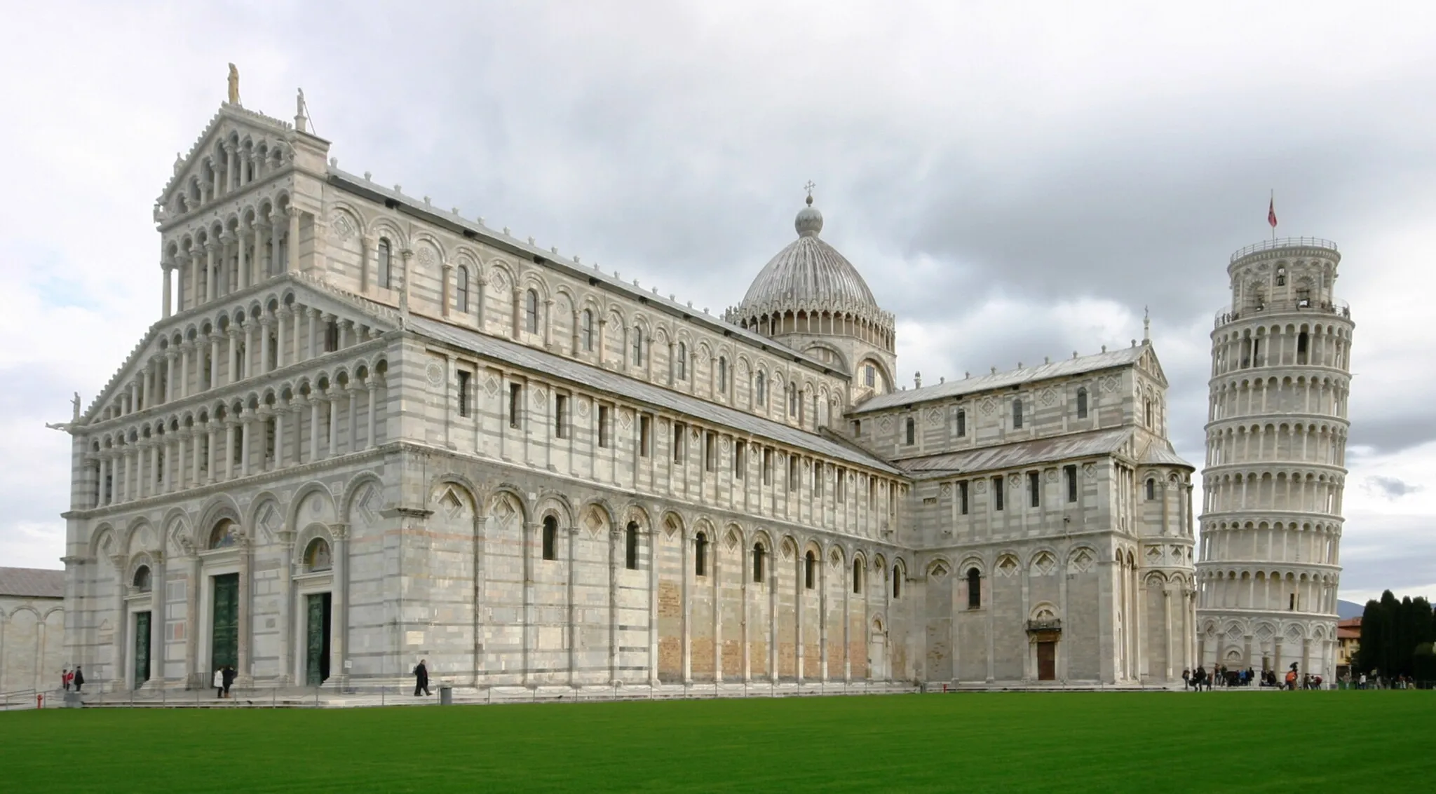 Photo showing: Piazza dei Miracoli (Pisa)