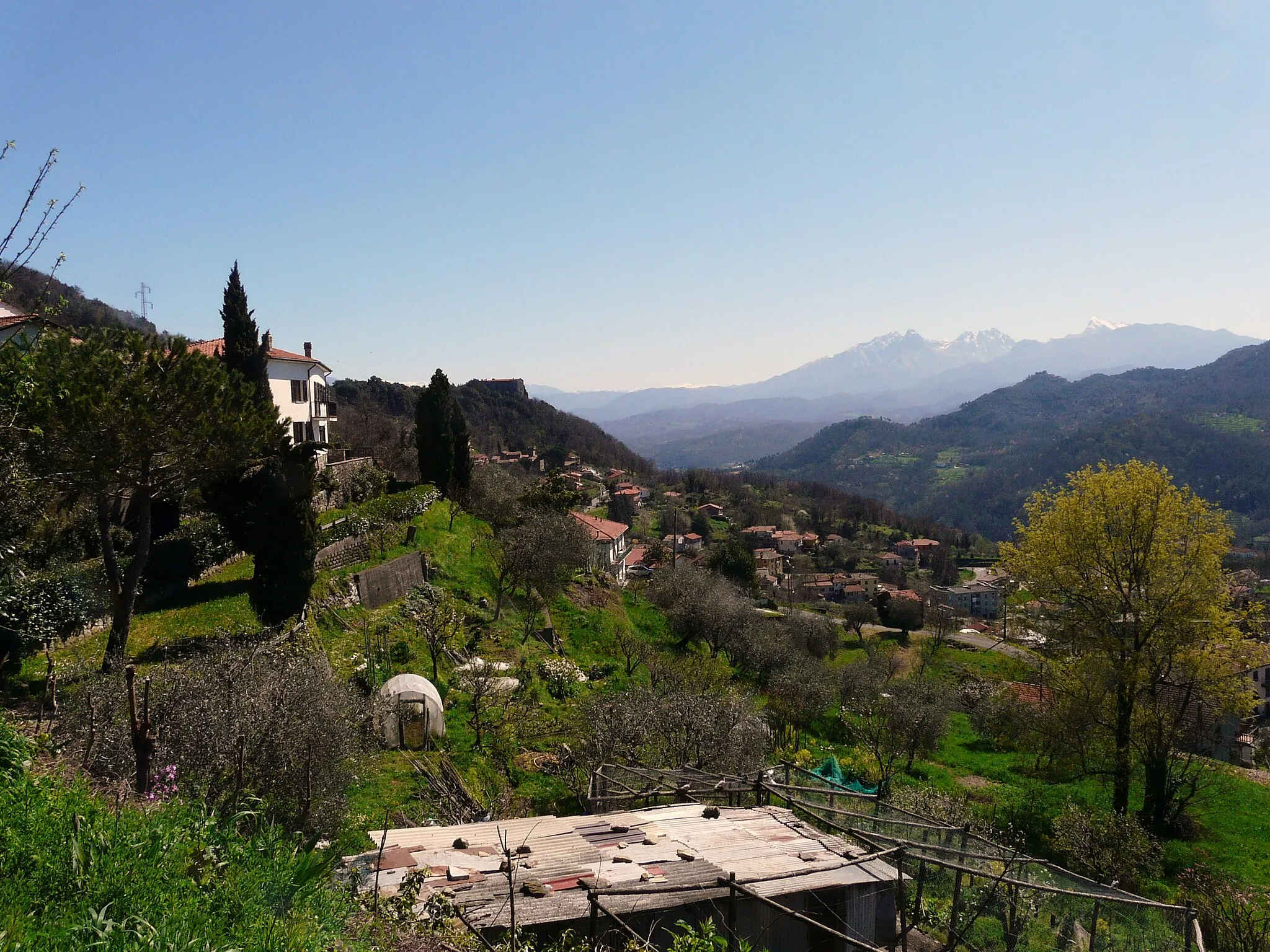 Photo showing: Panorama di Podenzana, Toscana, Italia