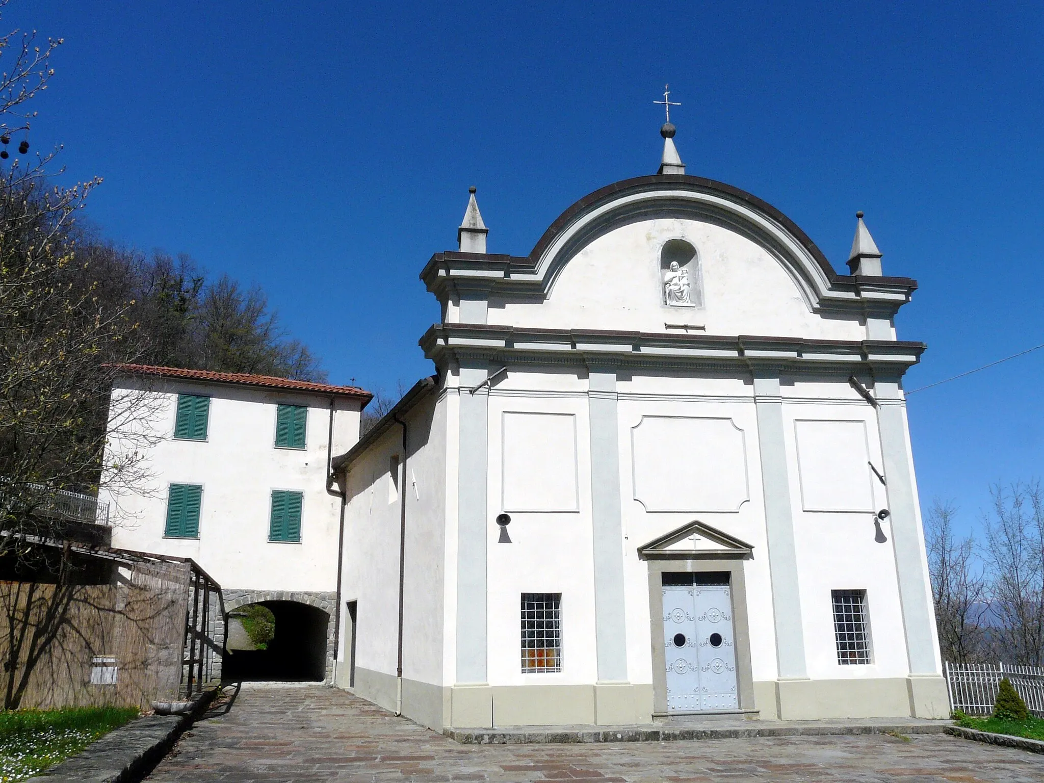 Photo showing: Santuario della Madonna della Neve o del Gaggio, Podenzana, Toscana, Italia