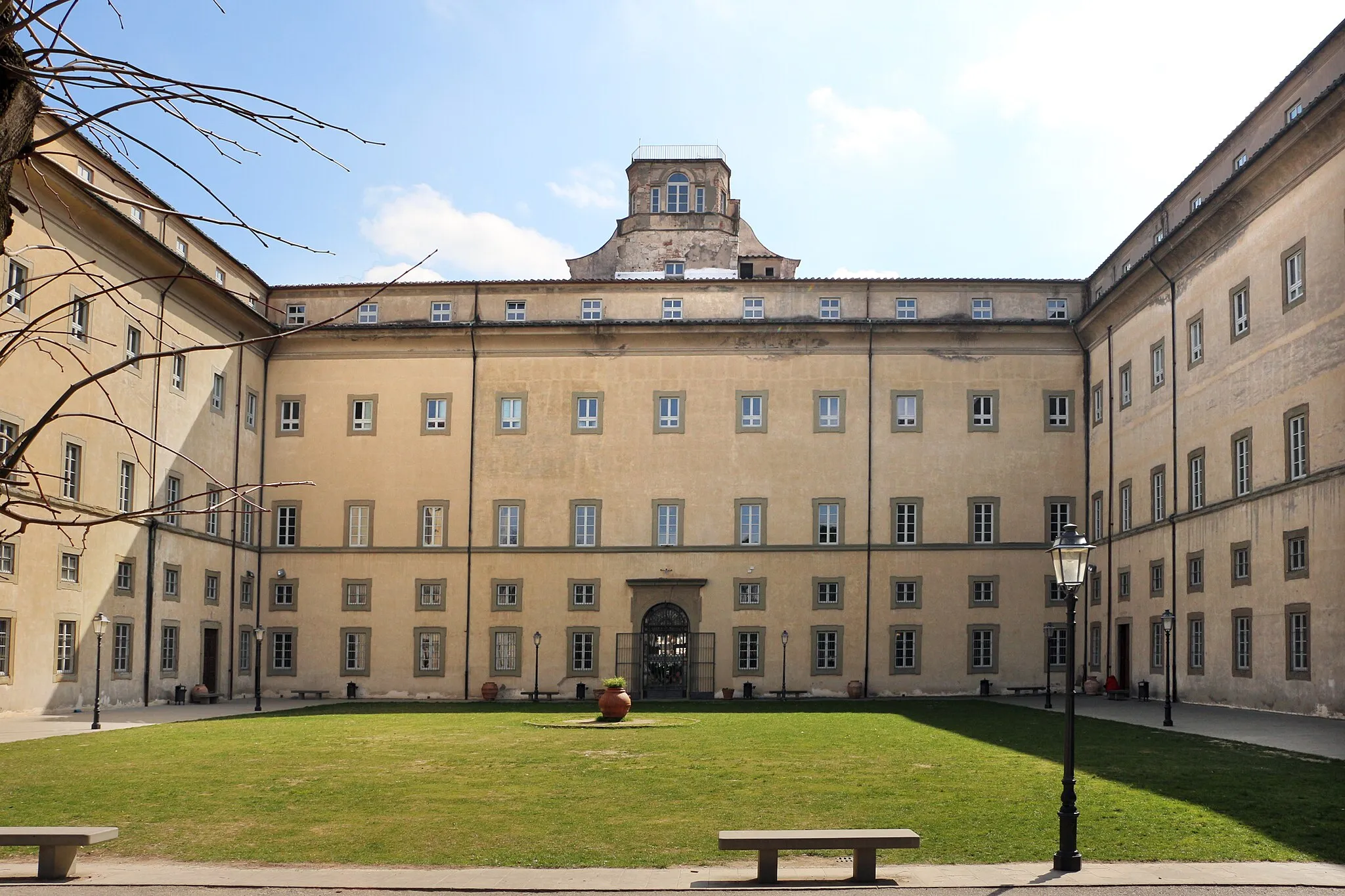 Photo showing: Collegio Cicognini