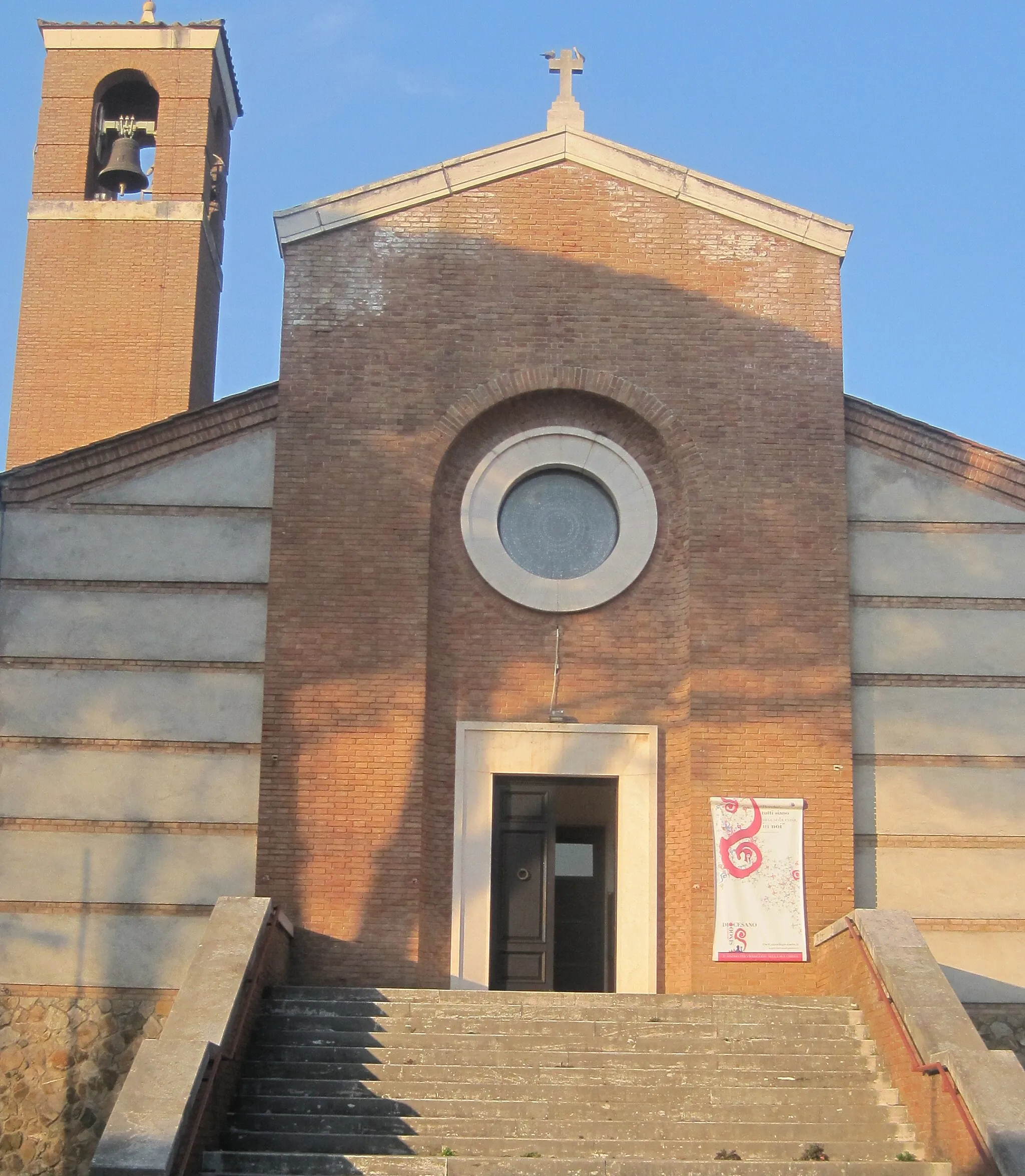Photo showing: Ernesto Ganelli, church of Santi Barbara e Paolo (1939-1941) in Ribolla, Grosseto