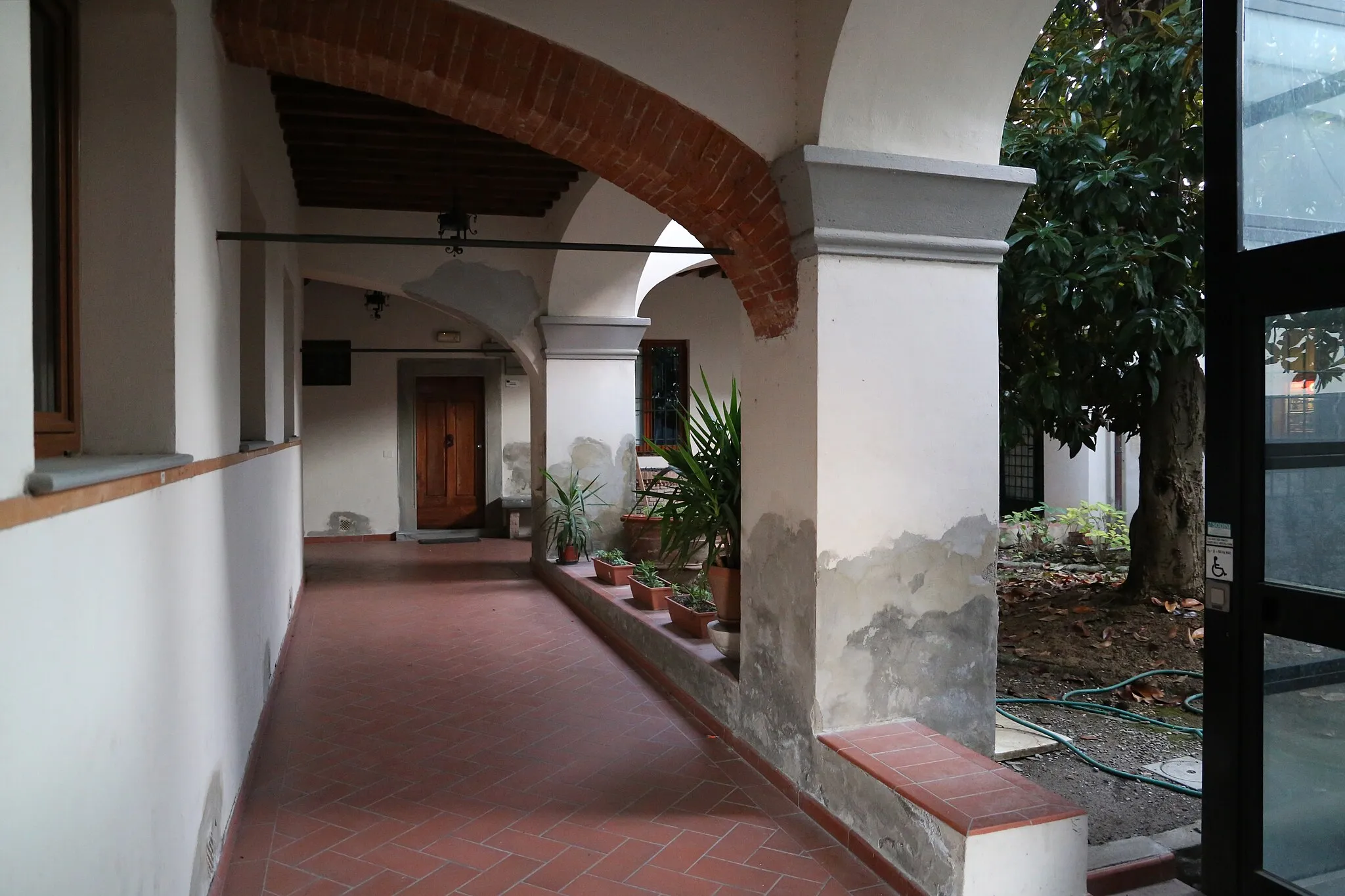 Photo showing: Interior of San Mauro (San Mauro a Signa, Signa)