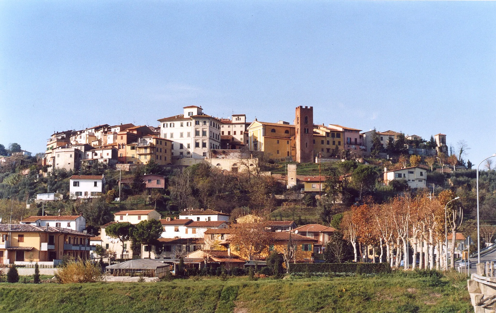 Photo showing: Santa Maria a Monte, Province of Pisa, Italy - Panorama