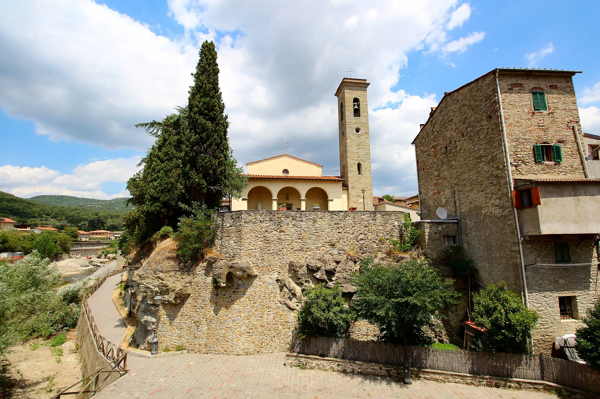 Photo showing: Church Santa Maria della Visitazione, Subbiano, Province of Arezzo, Tuscany, Italy