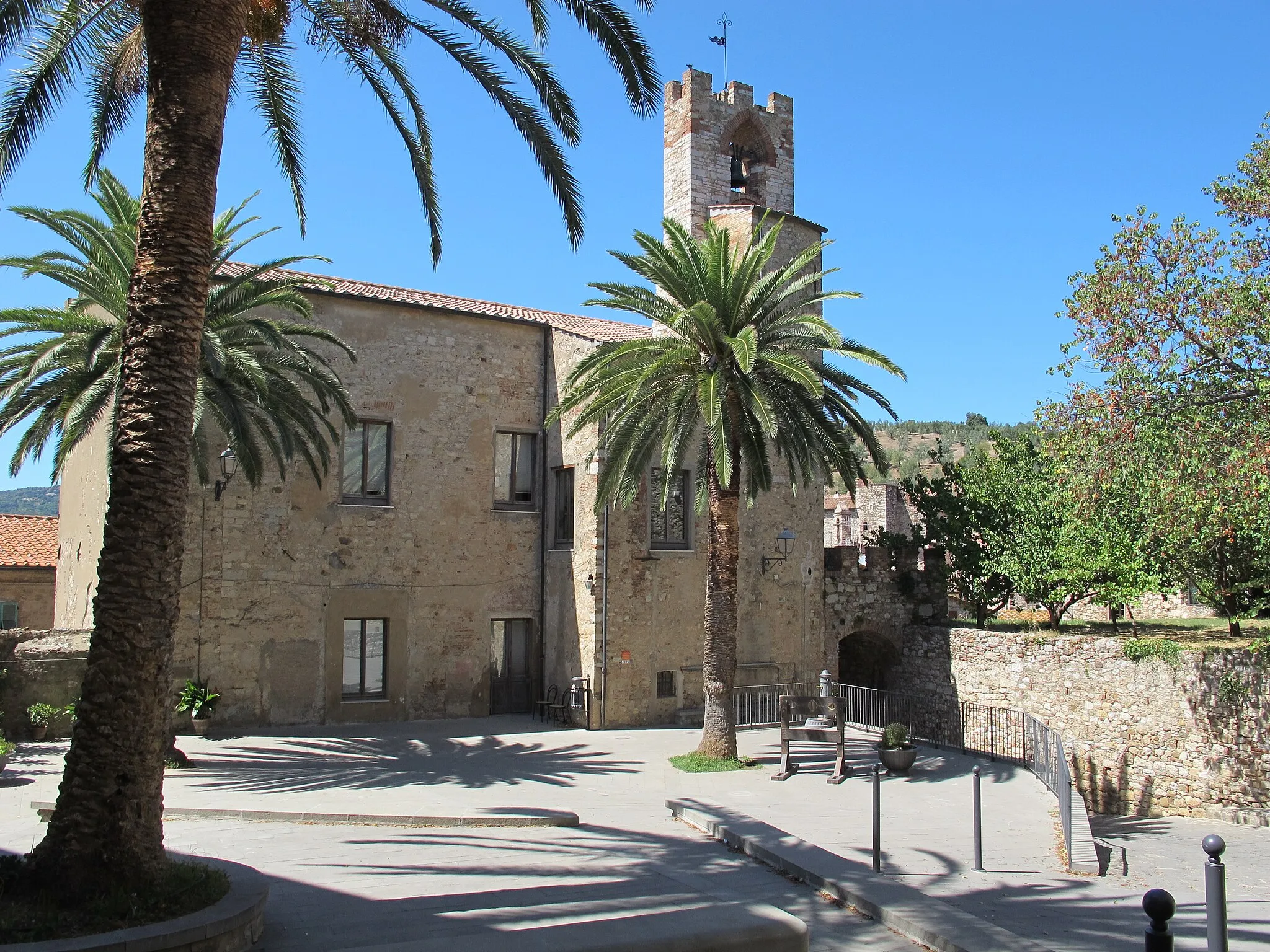 Photo showing: Suvereto, palazzo comunale