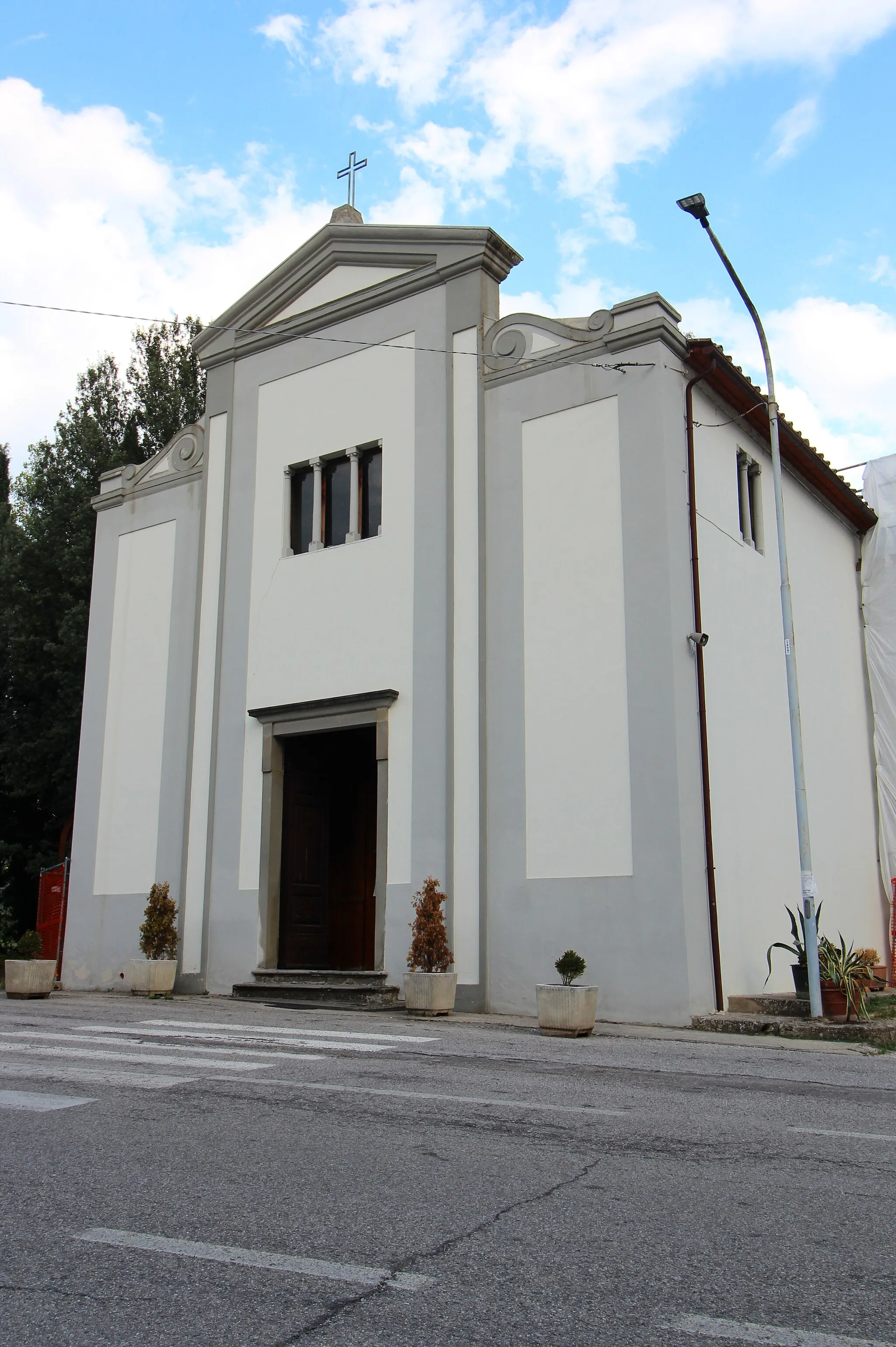 Photo showing: Church San Giovanni Evangelista, Terontola, hamlet of Cortona, Province of Arezzo, Tuscany, Italy