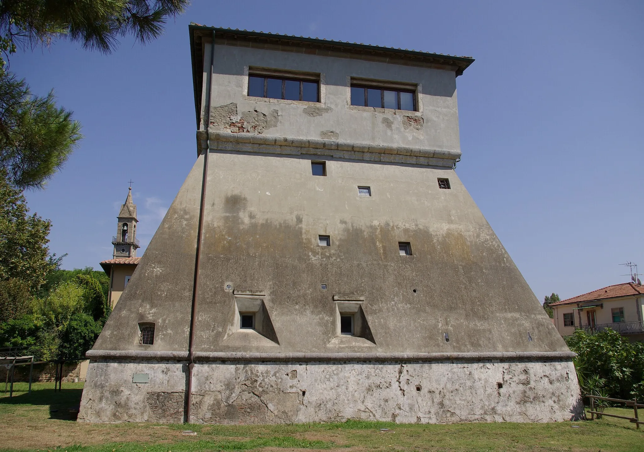 Photo showing: Torre di Vada
