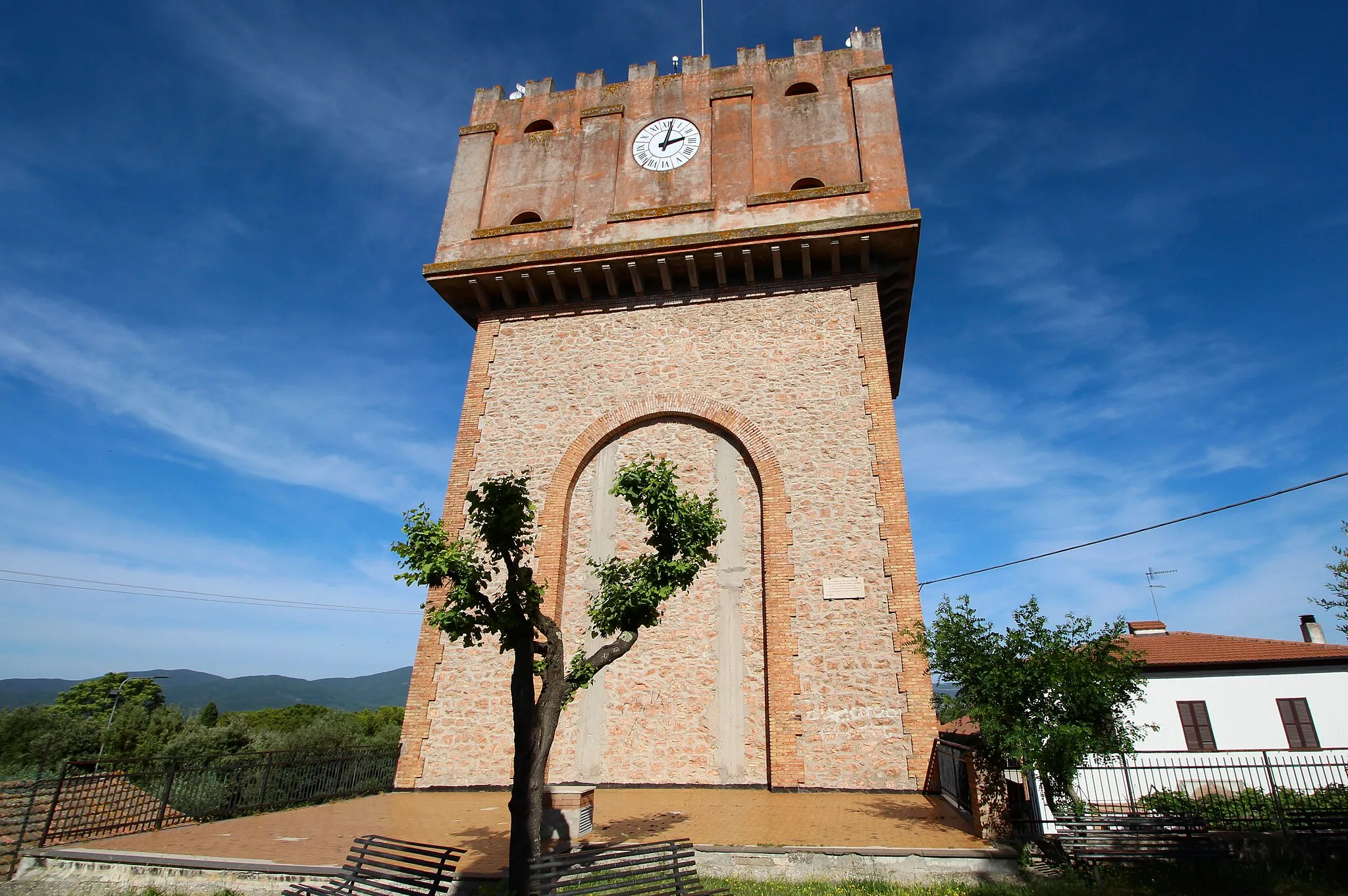 Photo showing: clock tower Torre dell'Orologio, Avigliano Umbro, Province of Terni, Umbria, Italy