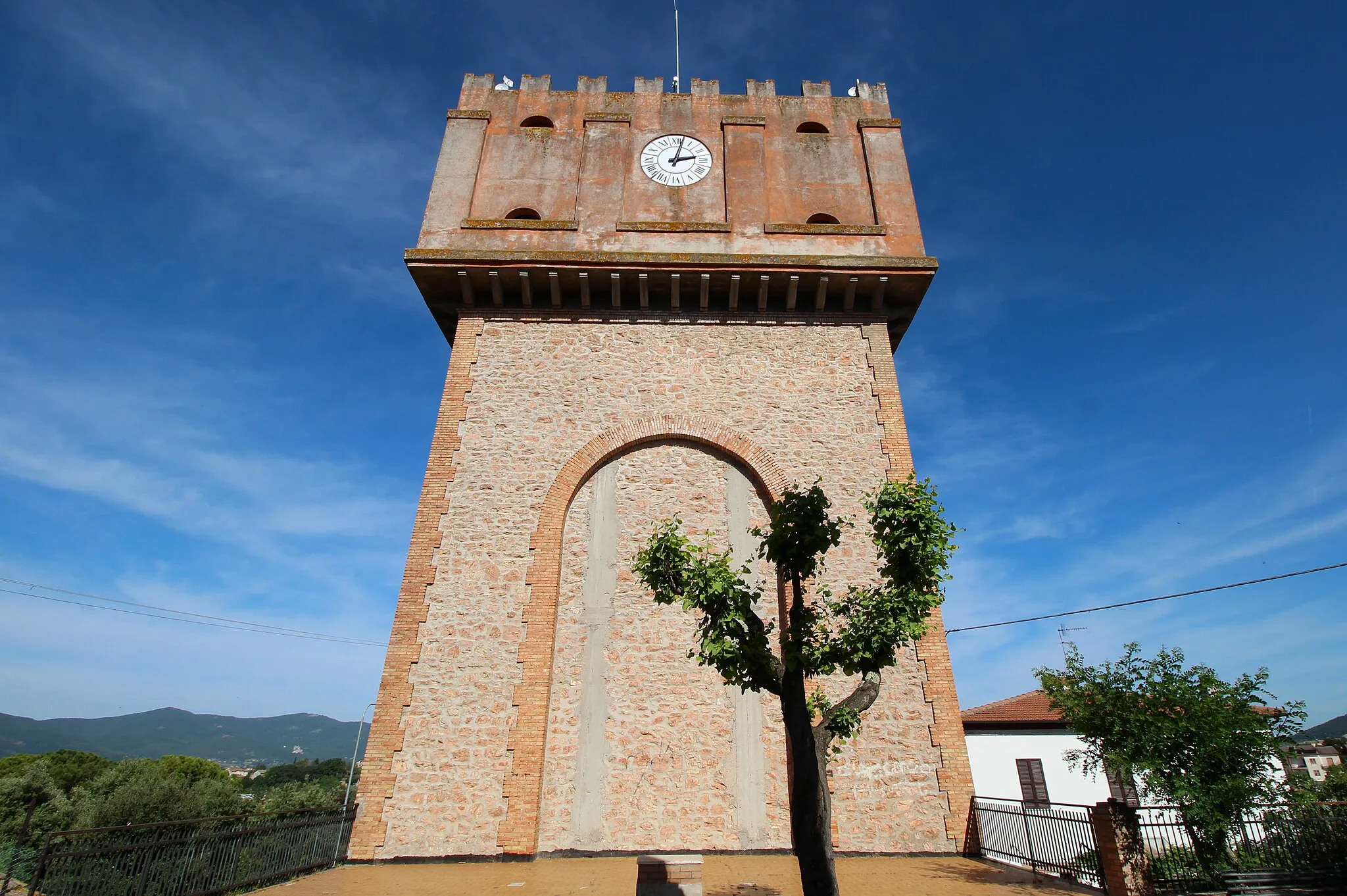 Photo showing: clock tower Torre dell'Orologio, Avigliano Umbro, Province of Terni, Umbria, Italy