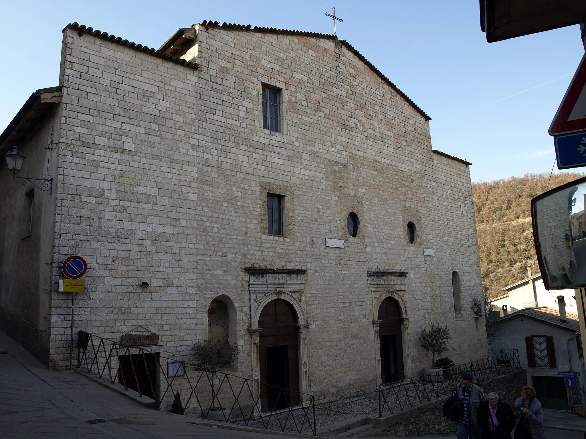 Photo showing: Cascia - esterno della chiesa del presepe