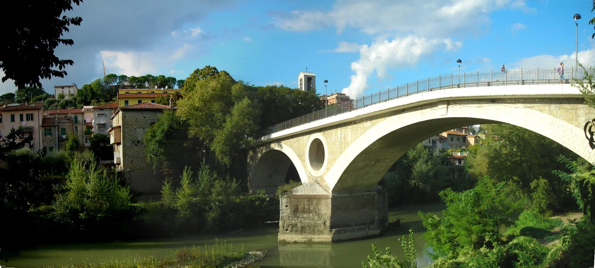 Photo showing: Bridge of Ponte Felcino, Perugia, Ubria, Italy