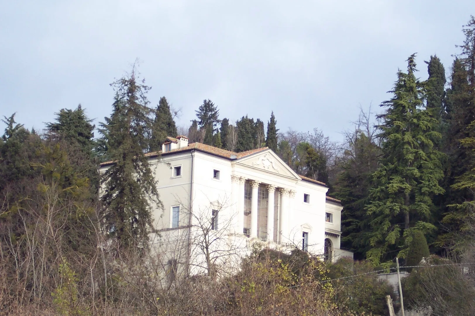 Photo showing: Villa Franceschini Pasini Canera di Salasco (1770), Arcugnano. The villa was built for the silk-merchant Girolamo Franceschini. Architect: Bertotti Scamozzi.