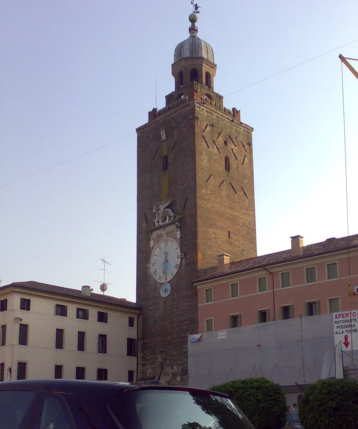 Photo showing: Castelfranco Veneto: La torre est del castello