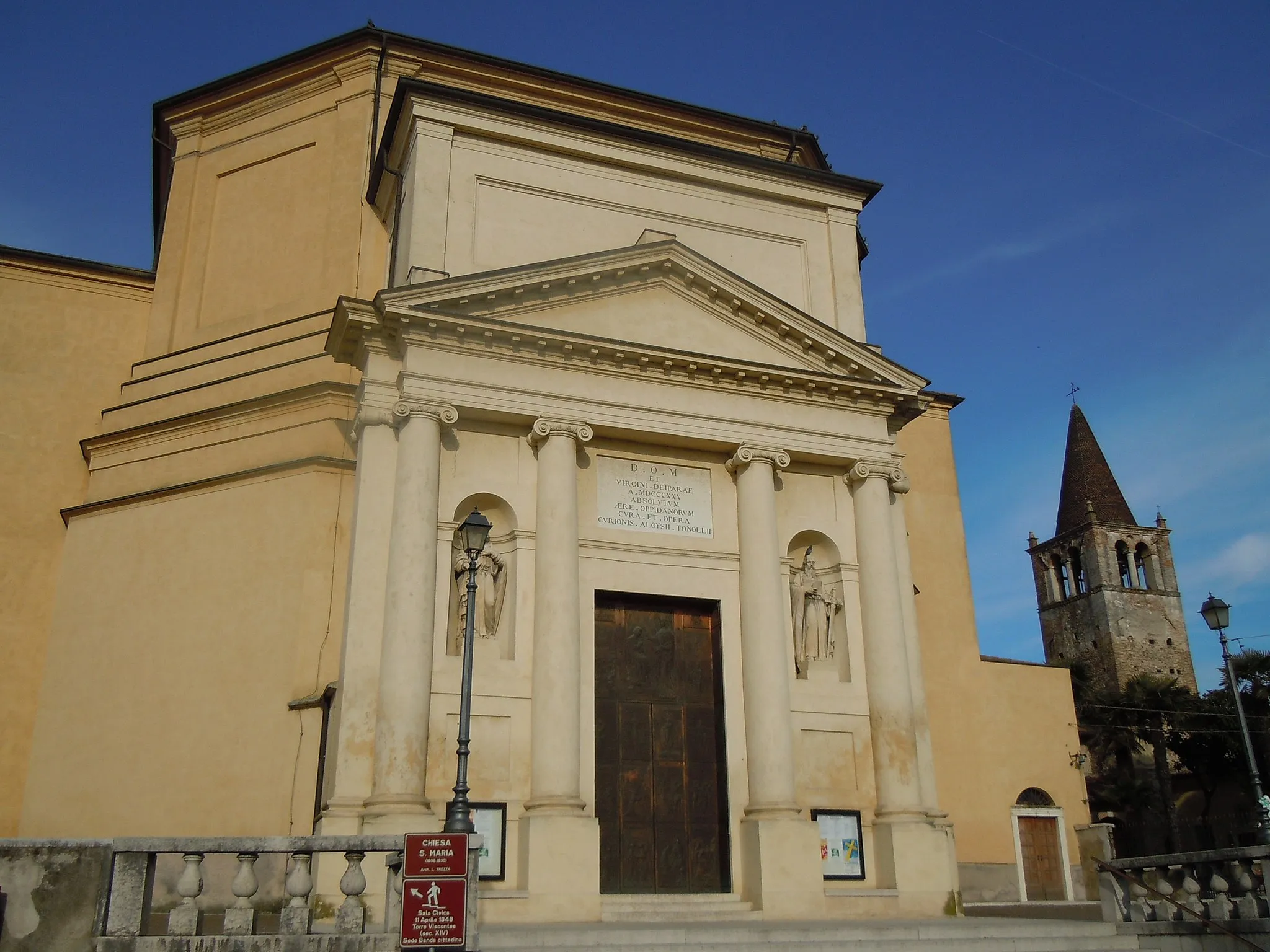 Photo showing: Castelnuovo del Garda, chiesa di S. Maria.