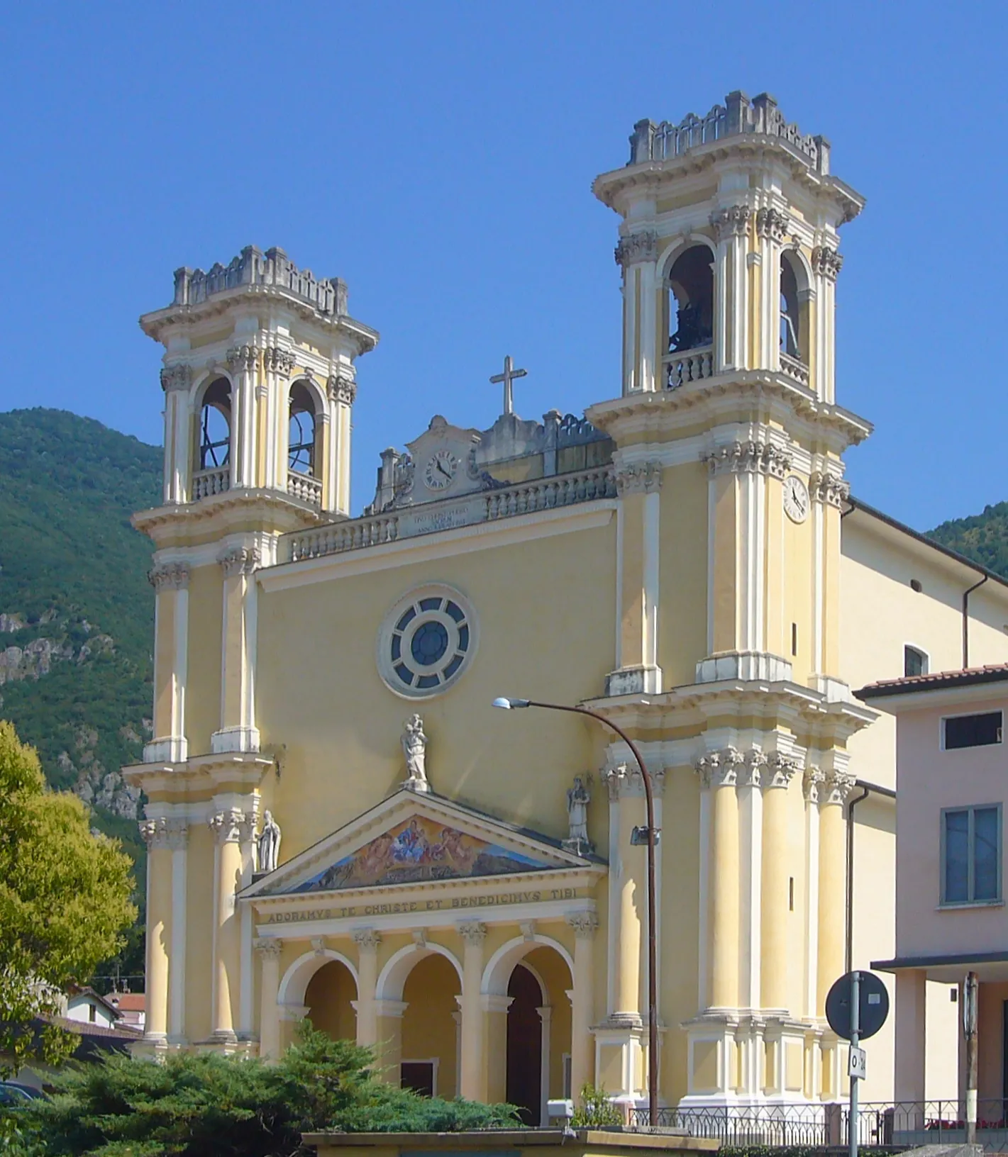 Photo showing: La chiesa parrocchiale di Cogollo del Cengio
