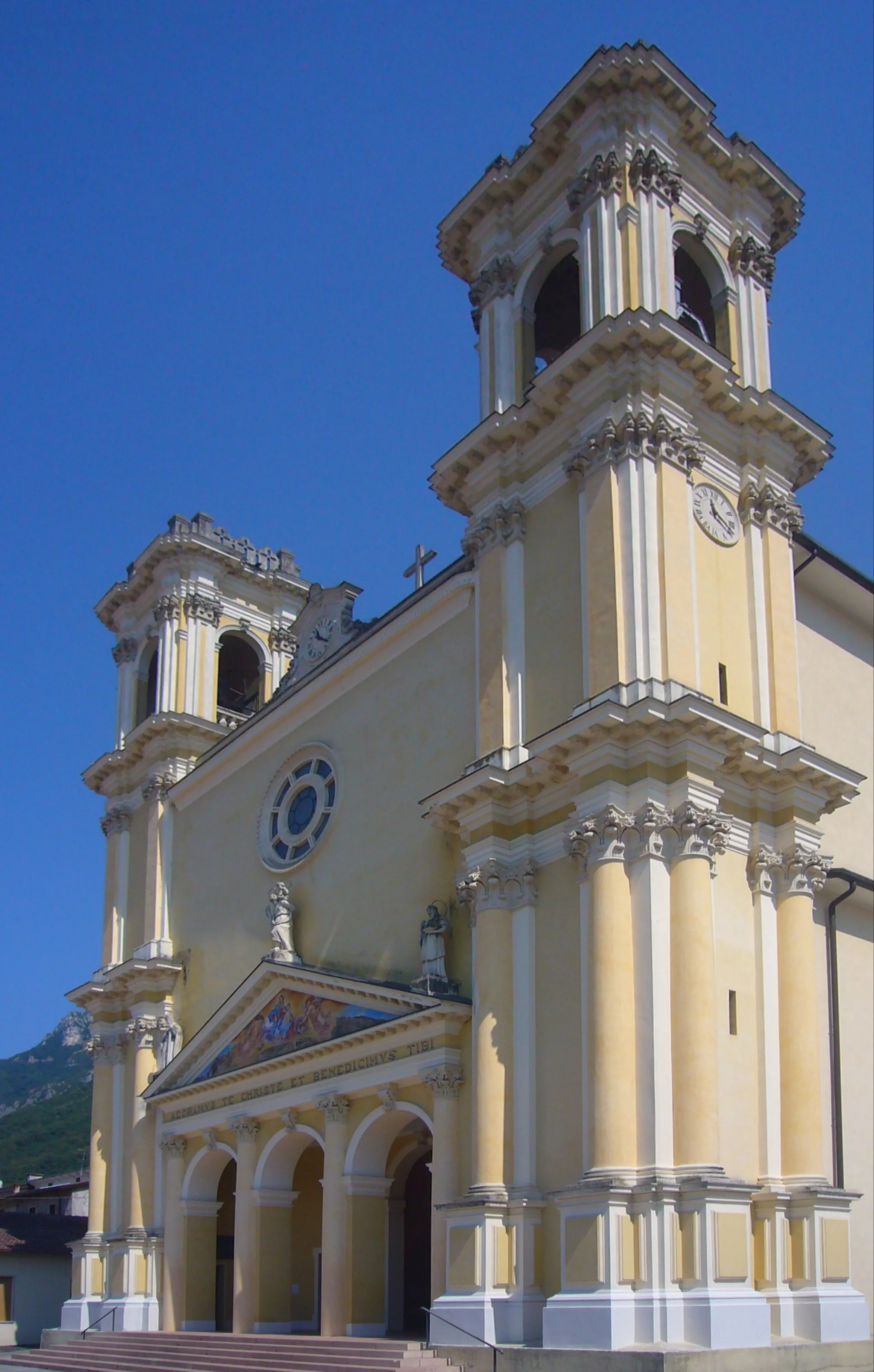 Photo showing: La chiesa parrocchiale di Cogollo del Cengio