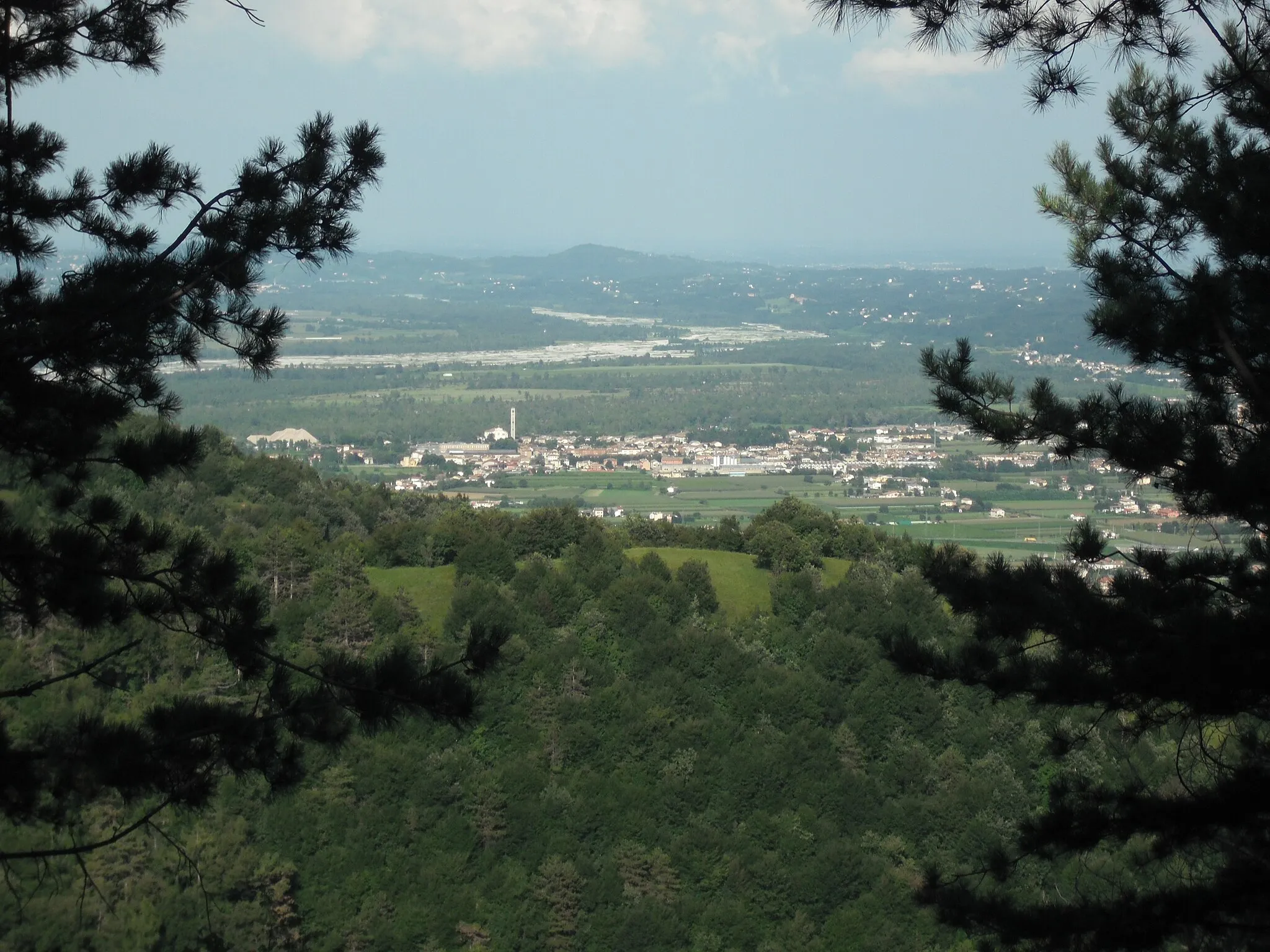 Photo showing: Crocetta del Montello vista dal Collalto.