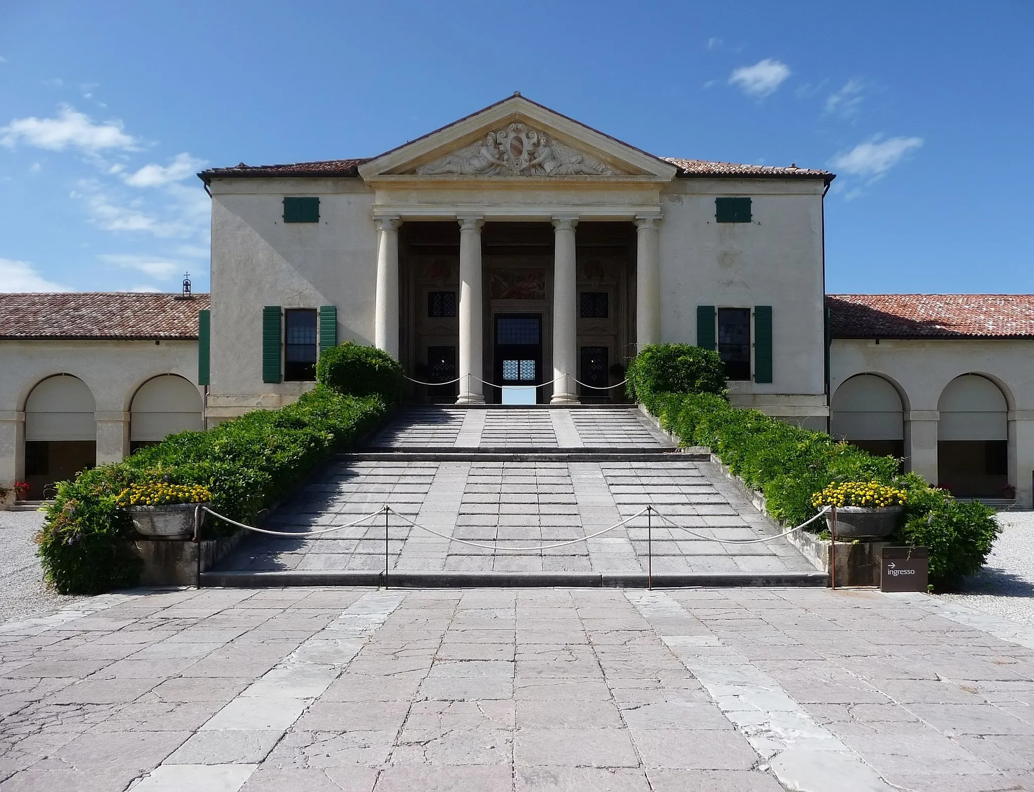 Photo showing: Villa Emo in Fanzolo di Vedelago, province of Treviso, Italy, designed by Andrea Palladio about 1558.