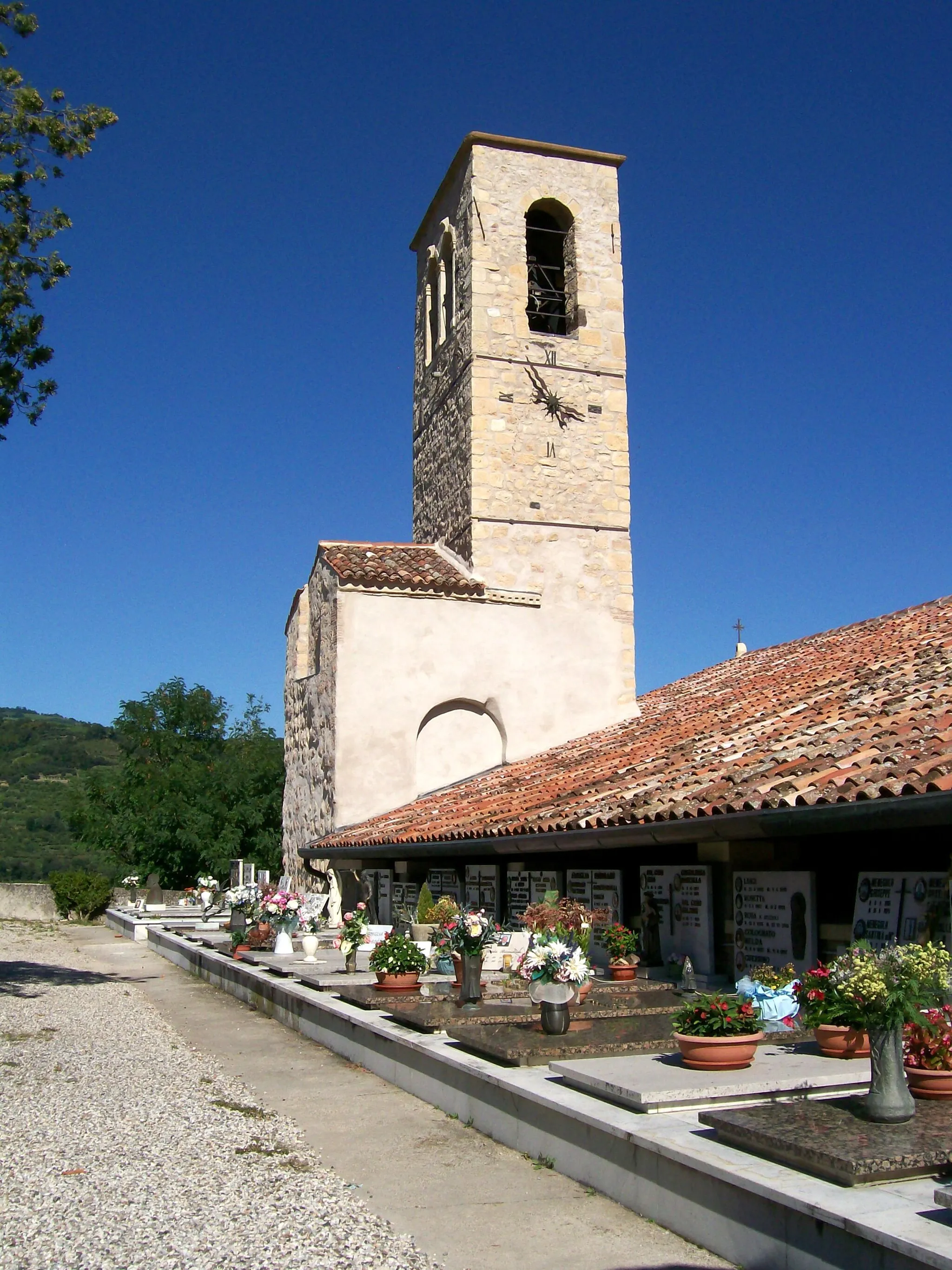 Photo showing: Torre campanaria della chiesa di San Salvatore in Castello di Montecchia di Crosara (VR).