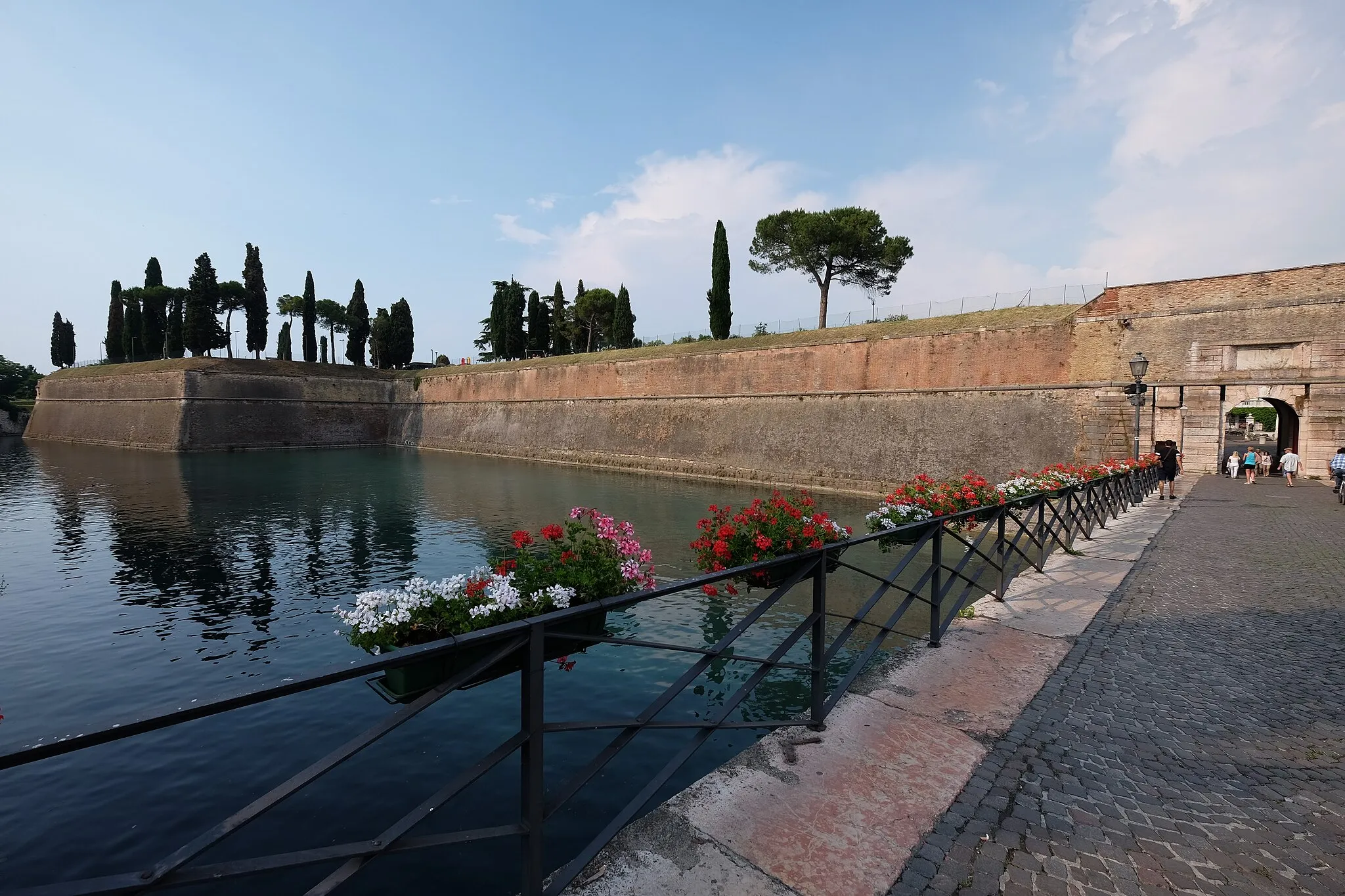 Photo showing: 37019 Peschiera del Garda, Province of Verona, Italy