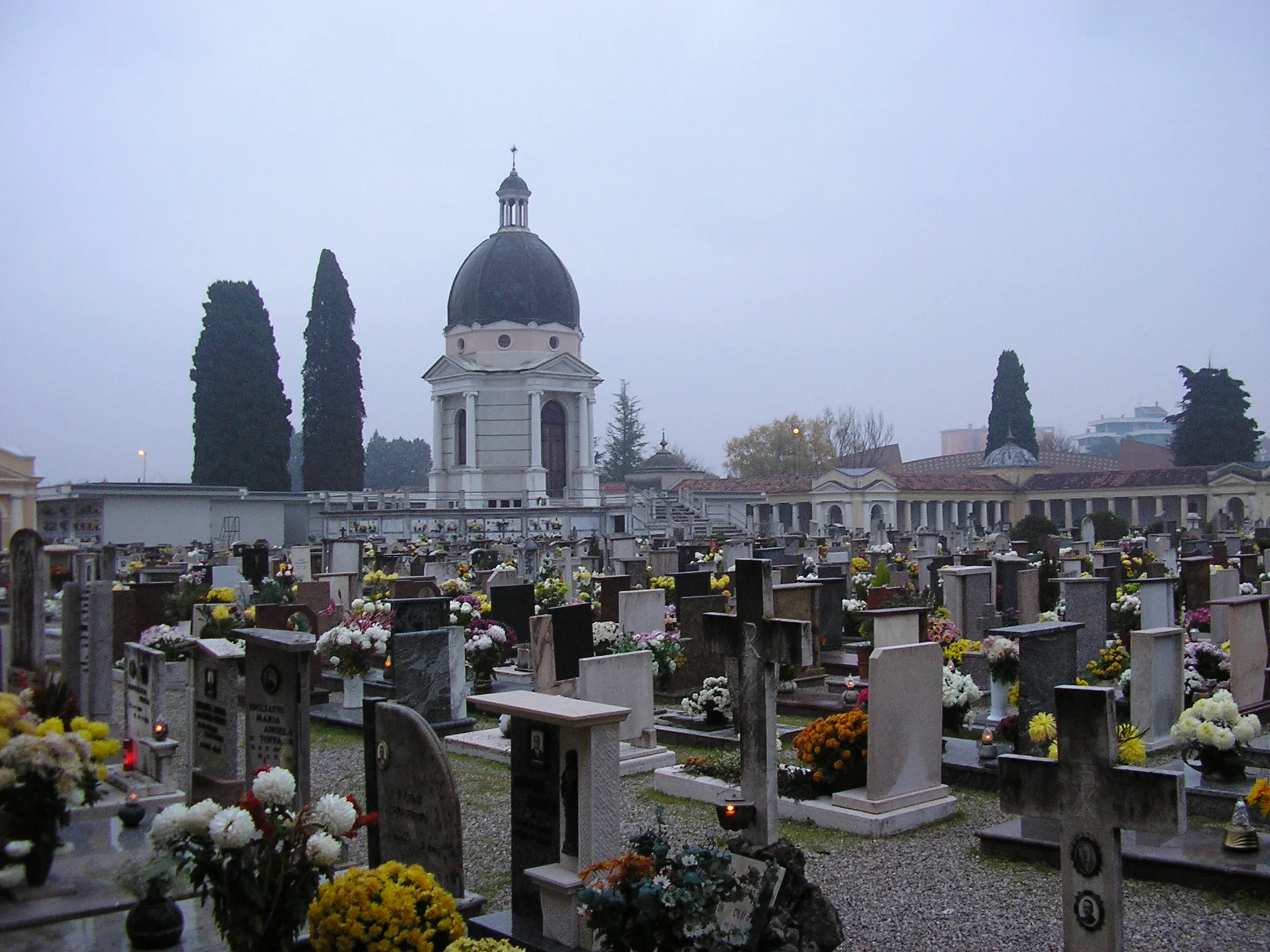 Photo showing: Cimitero Vecchio portogruaro