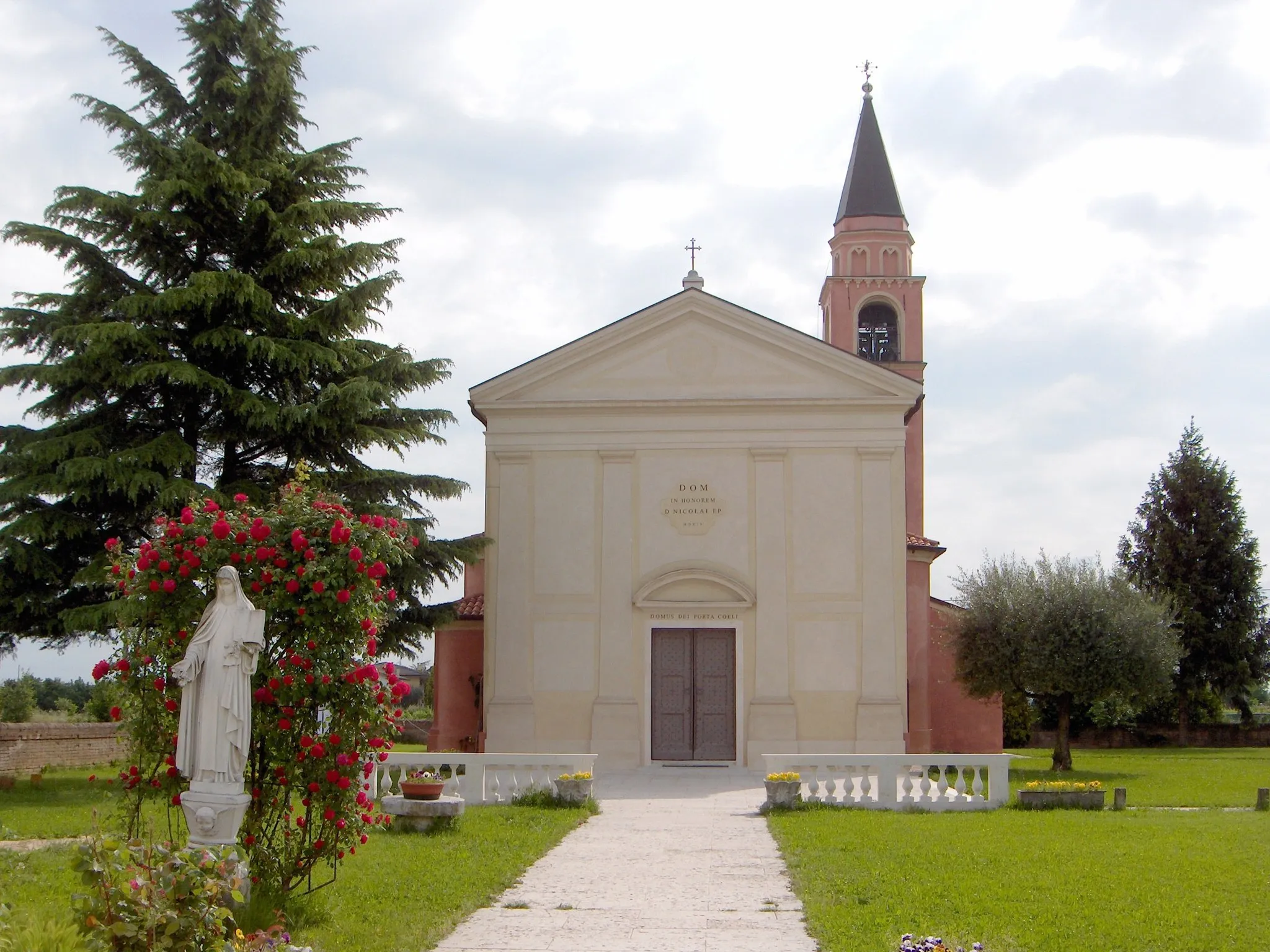 Photo showing: Vallio, frazione di Roncade: la chiesa di San Nicola.