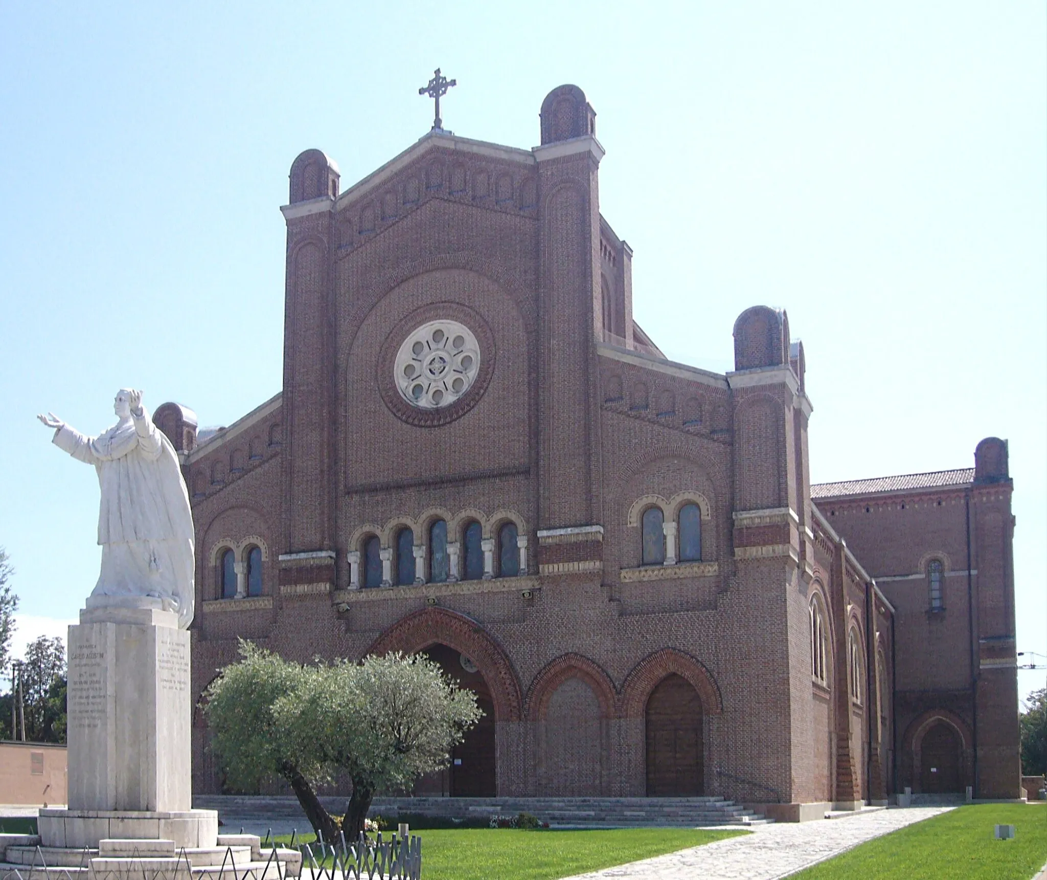 Photo showing: Il Duomo di San Martino Vescovo a San Martino di Lupari, in provincia di Padova e diocesi di Treviso