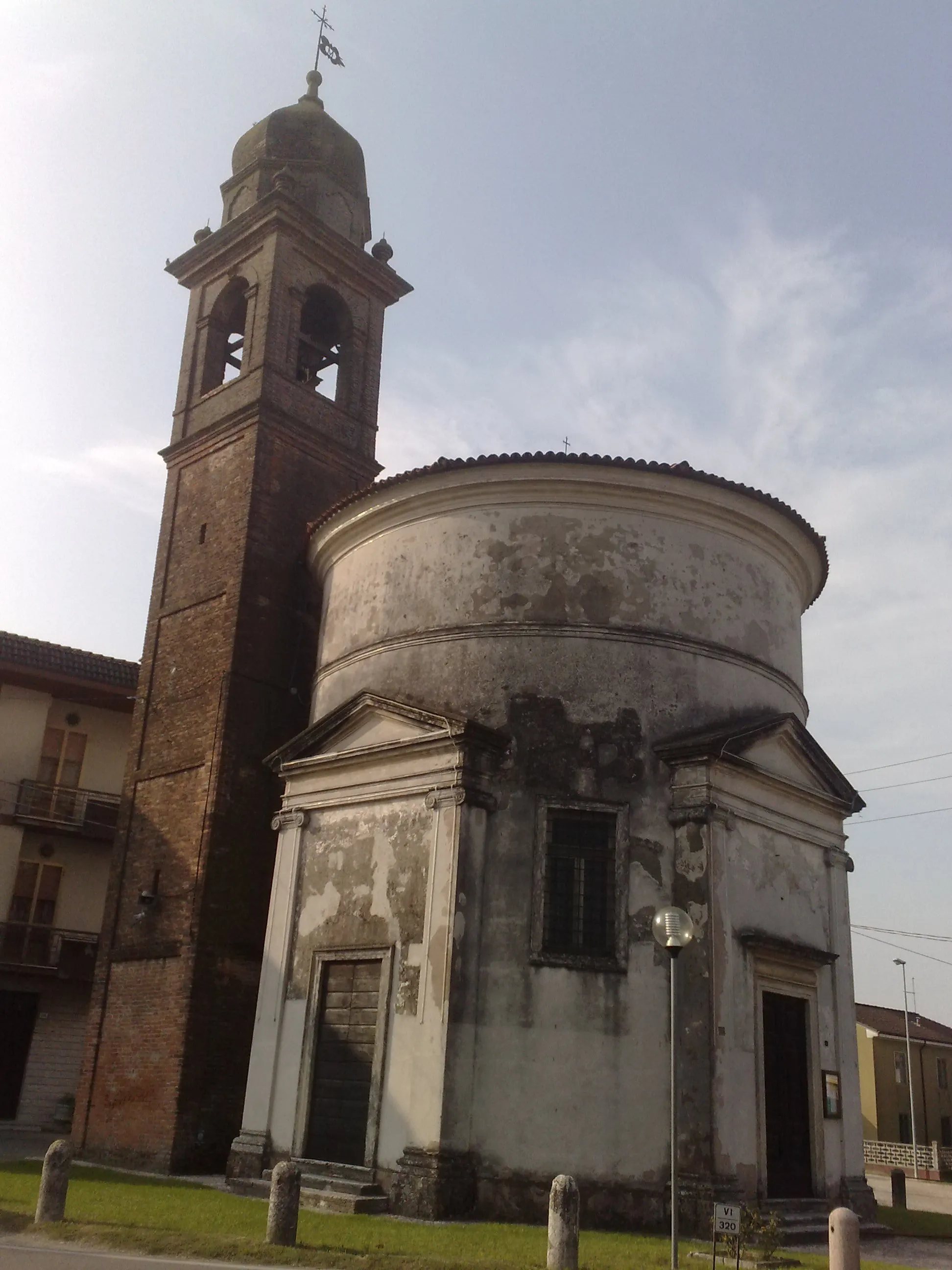 Photo showing: Chiesa della Rotonda di Sanguinetto (VR)