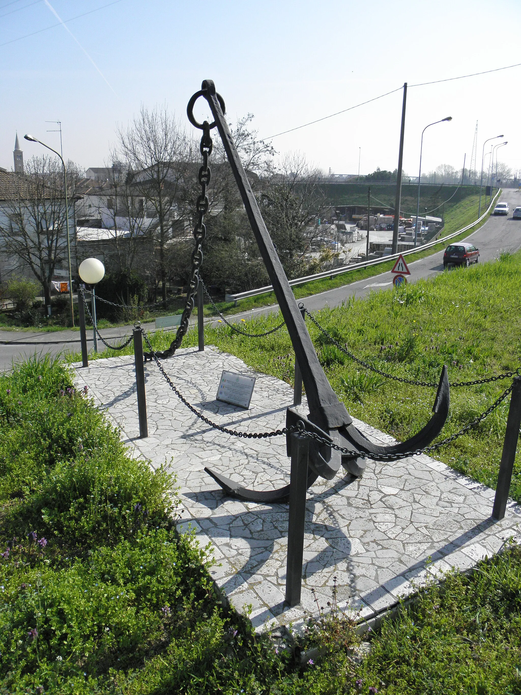 Photo showing: Santa Maria Maddalena, frazione di Occhiobello: Monumento all'ancora di posta.