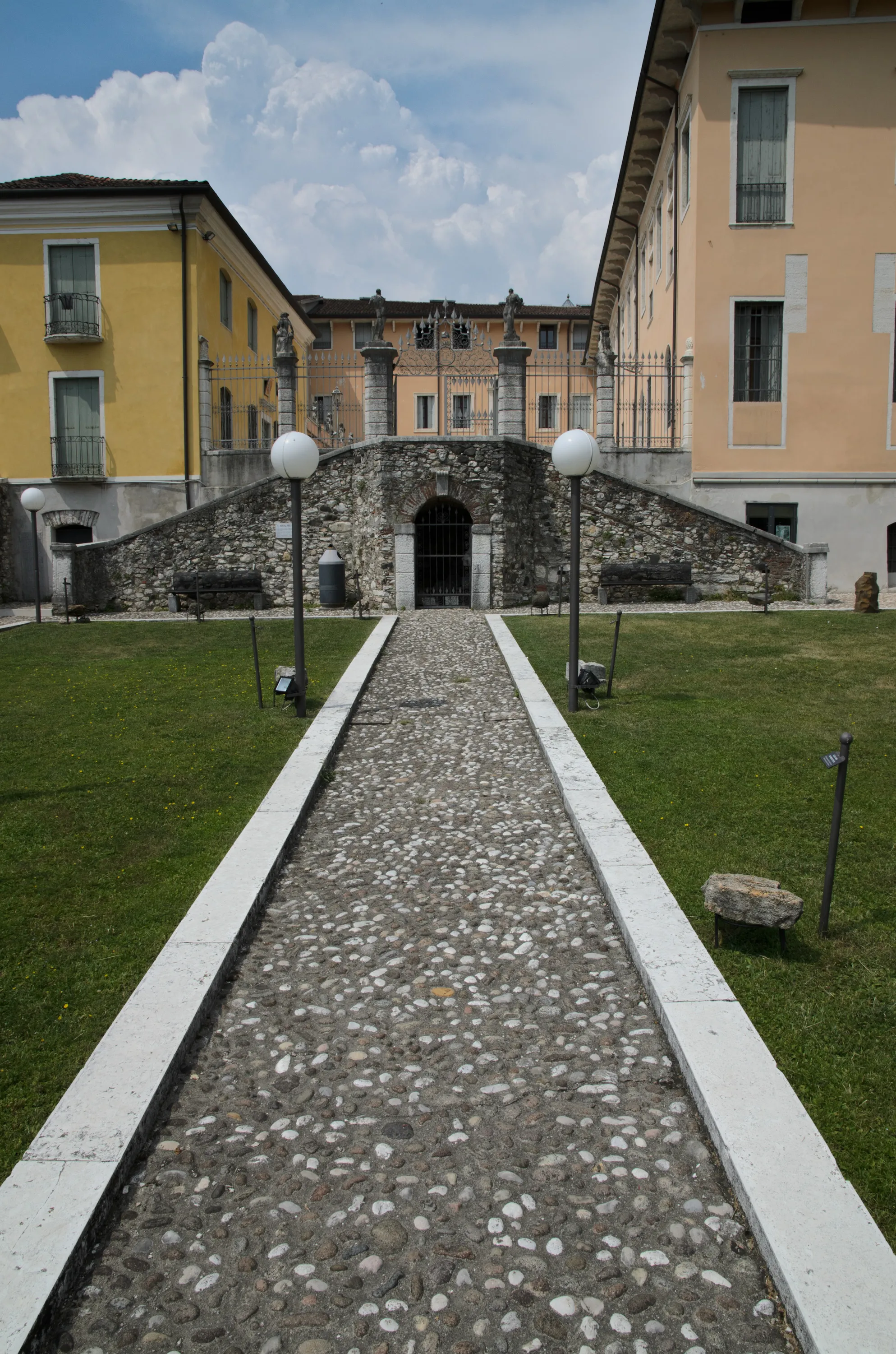 Photo showing: Il Brolo di Palazzo Festari. Valdagno (VI) Italia