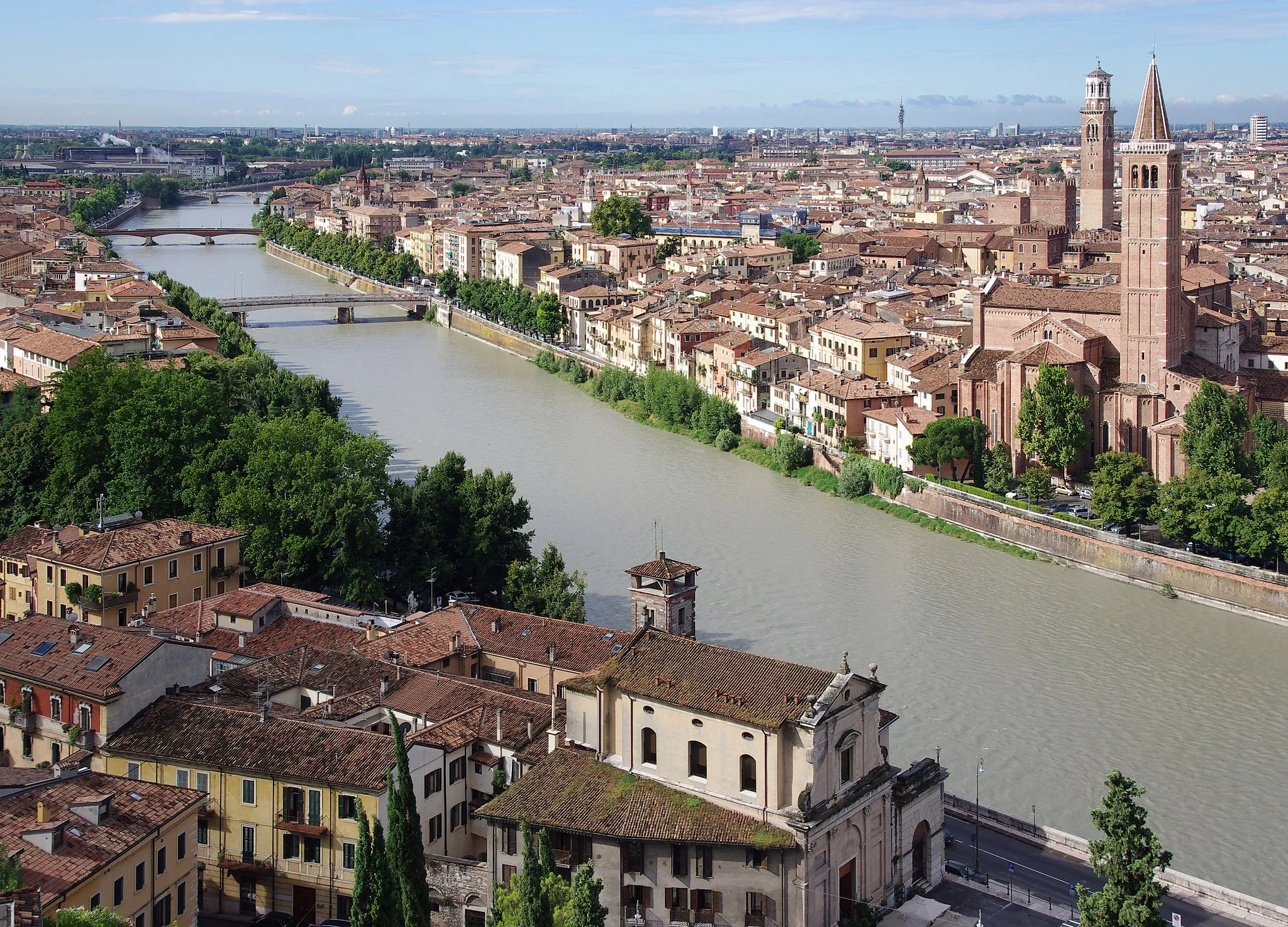 Photo showing: Verona, view from Castel San Pietro