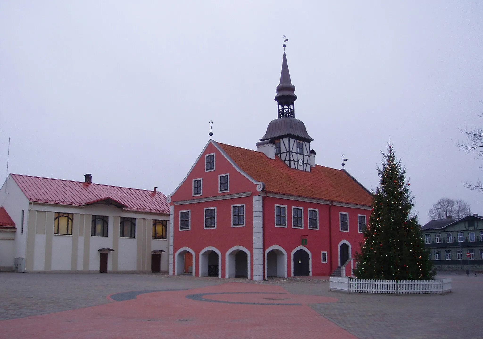 Photo showing: Restored Bauska Town Hall, Jaunuary 2014.