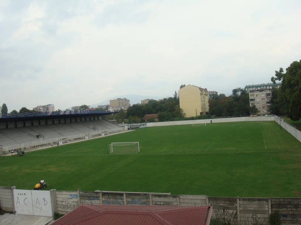 Photo showing: Cair Stadium