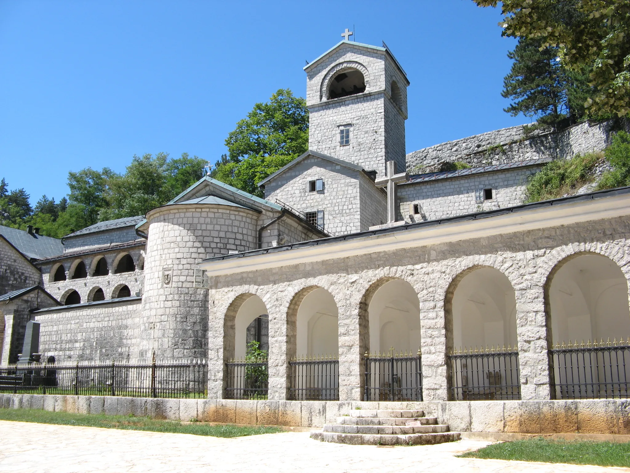 Photo showing: Front view of Cetinje Monastery in Montenegro.