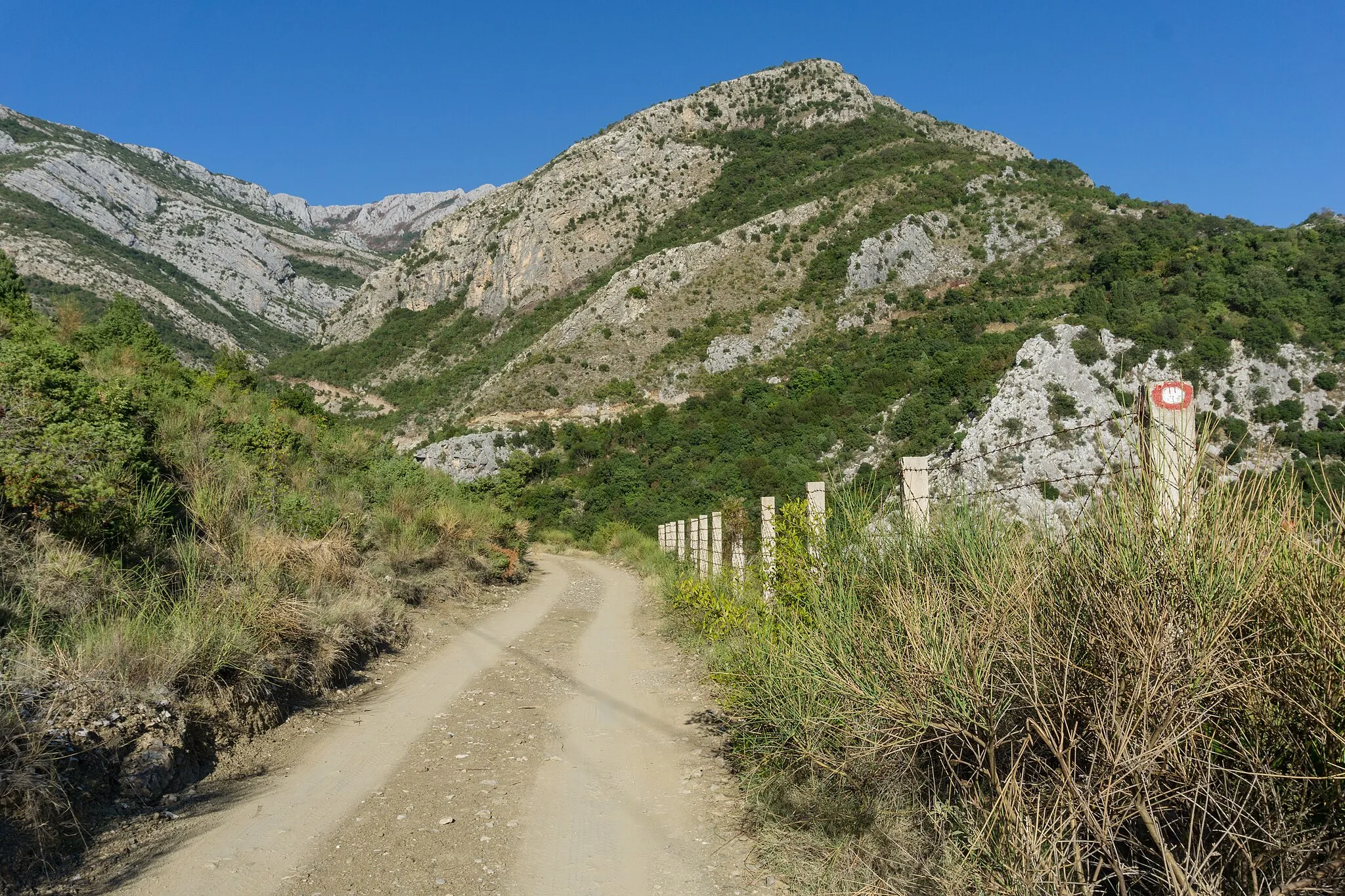 Photo showing: A road up the mountains in Stari Bar. A picture taken during hiking the Primorska Planinarska Transverzala (PPT; Mountaineering Coastal Transversal) in Montenegro