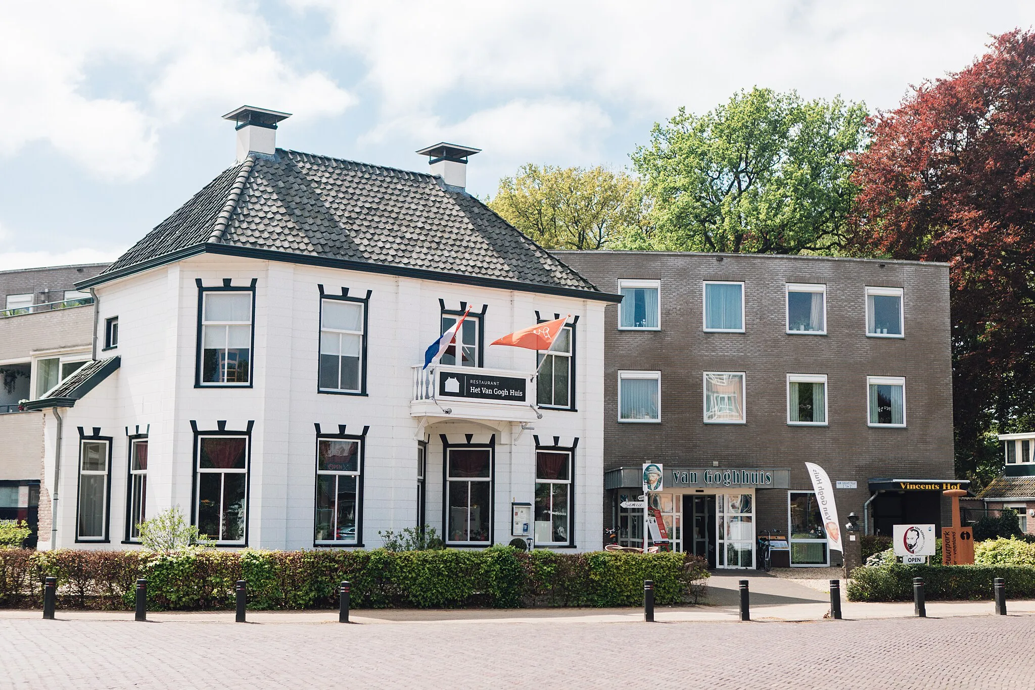 Photo showing: Van Gogh Huis in 2019