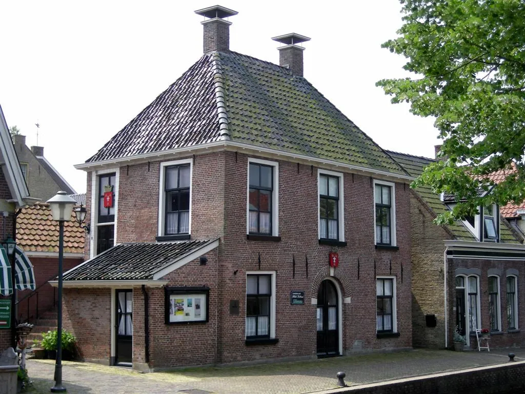 Photo showing: Weighing house in Oldeboorn.