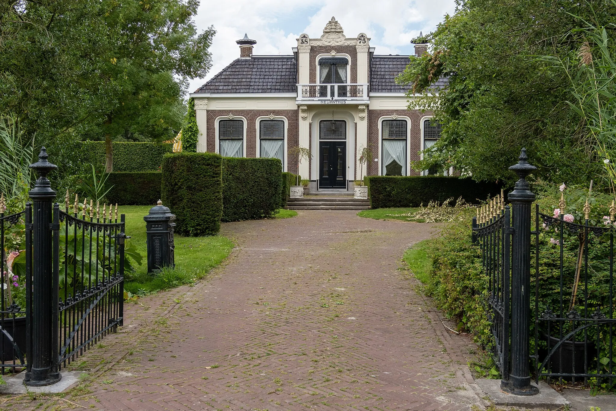 Photo showing: Rijksmonument Hearewei 35 in Dronryp