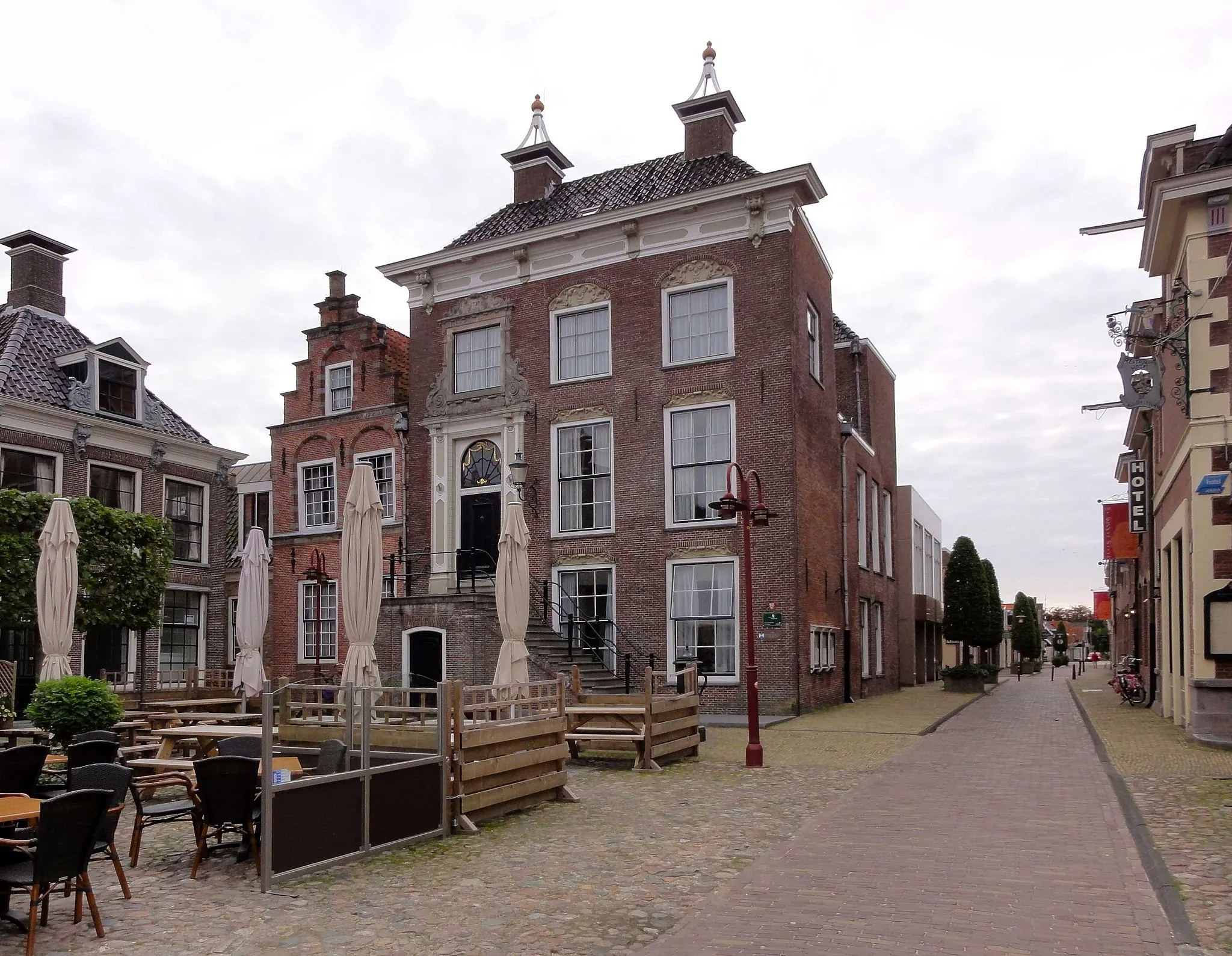 Photo showing: Stadhuis van Workum, Merk 1