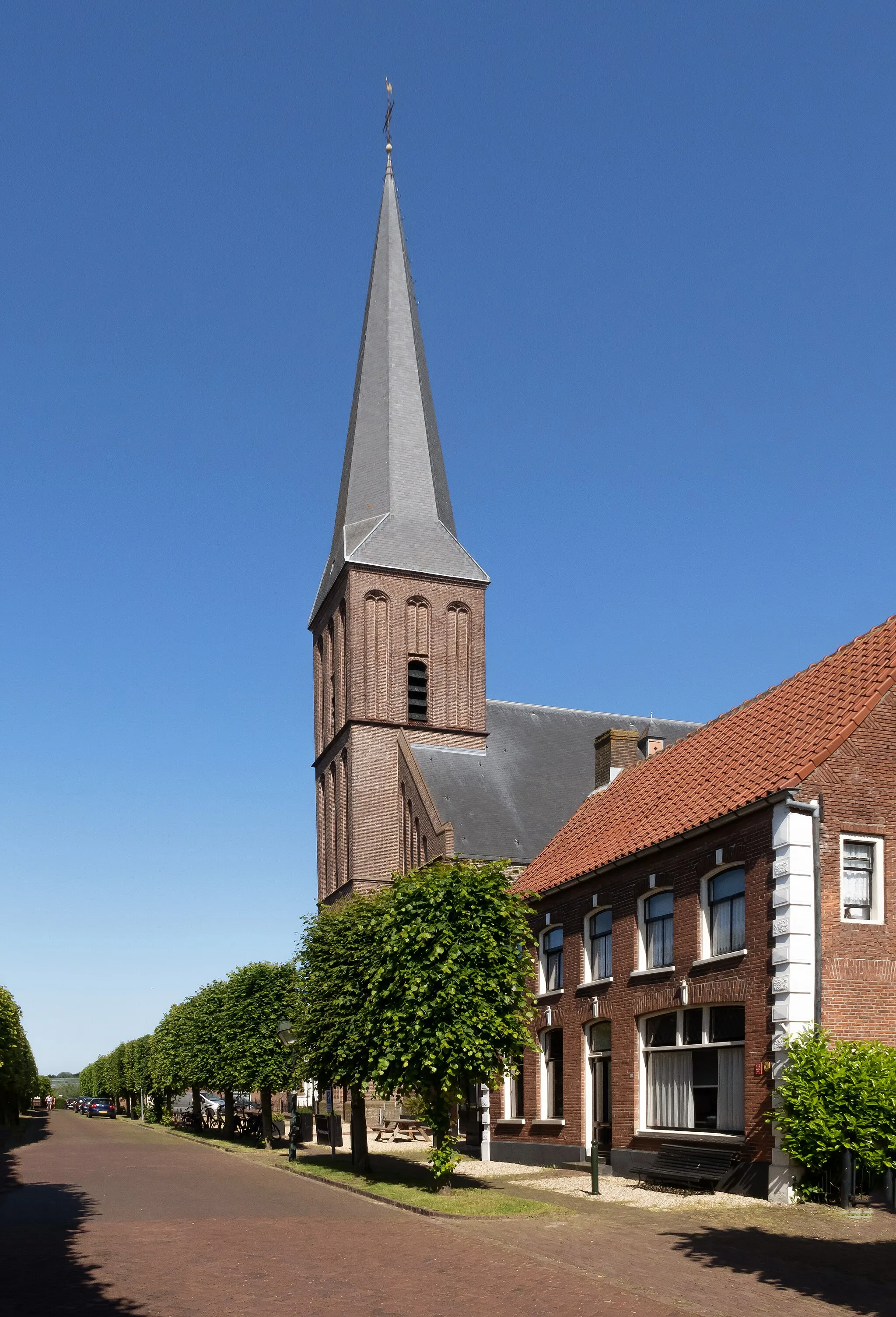 Photo showing: Beesd, church: Kerk de Heilige Kruisverheffing