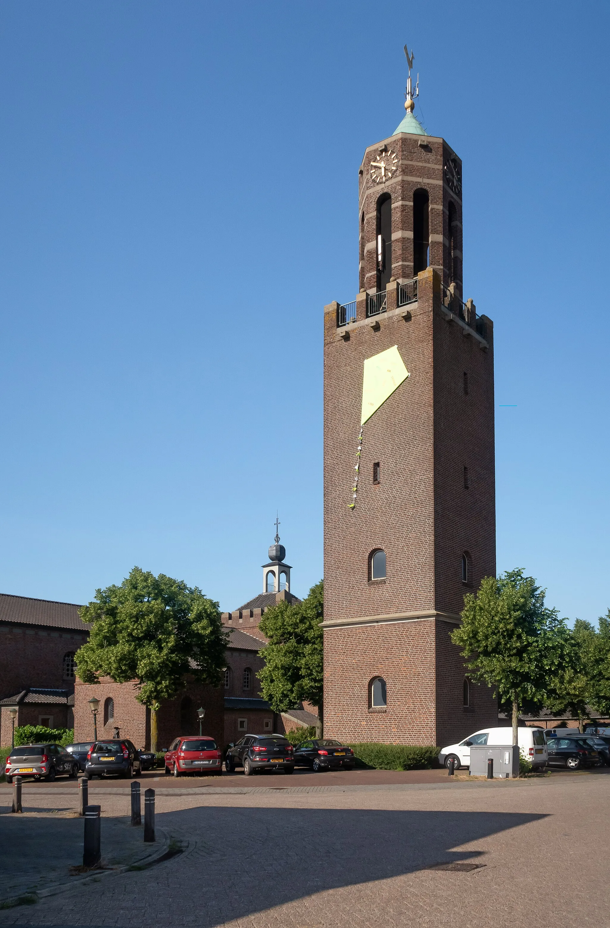 Photo showing: Kerkdriel, de protestantse kerk