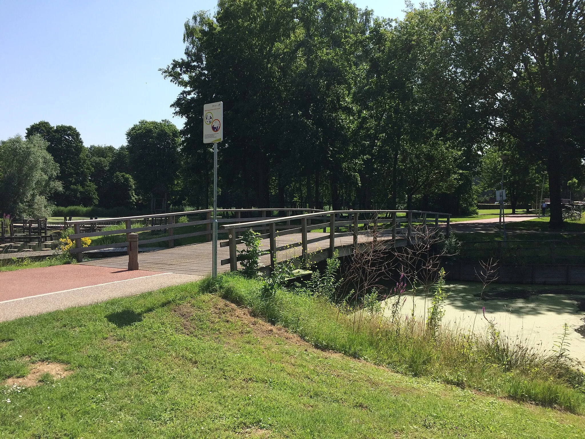 Photo showing: Bert Oosterboschpadbrug Nijmegen Lindenholt