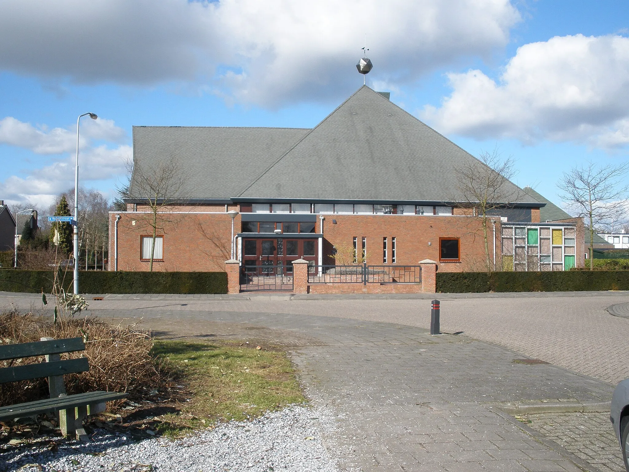 Photo showing: Gereformeerde-Gemeente-Synodaal.kerk in Opheusden