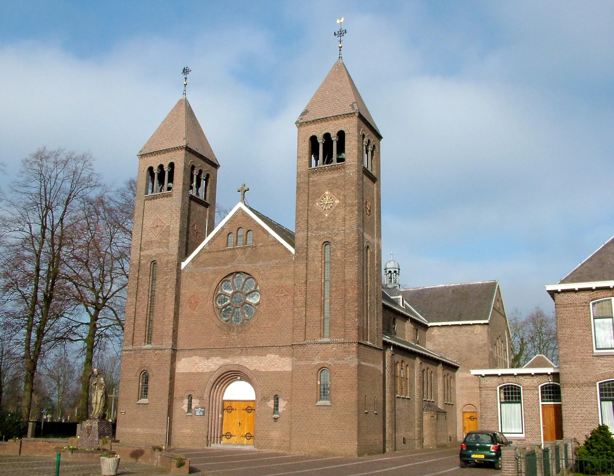 Photo showing: Ulft (Oude IJsselstreek), kerk der st. Antonius parochie